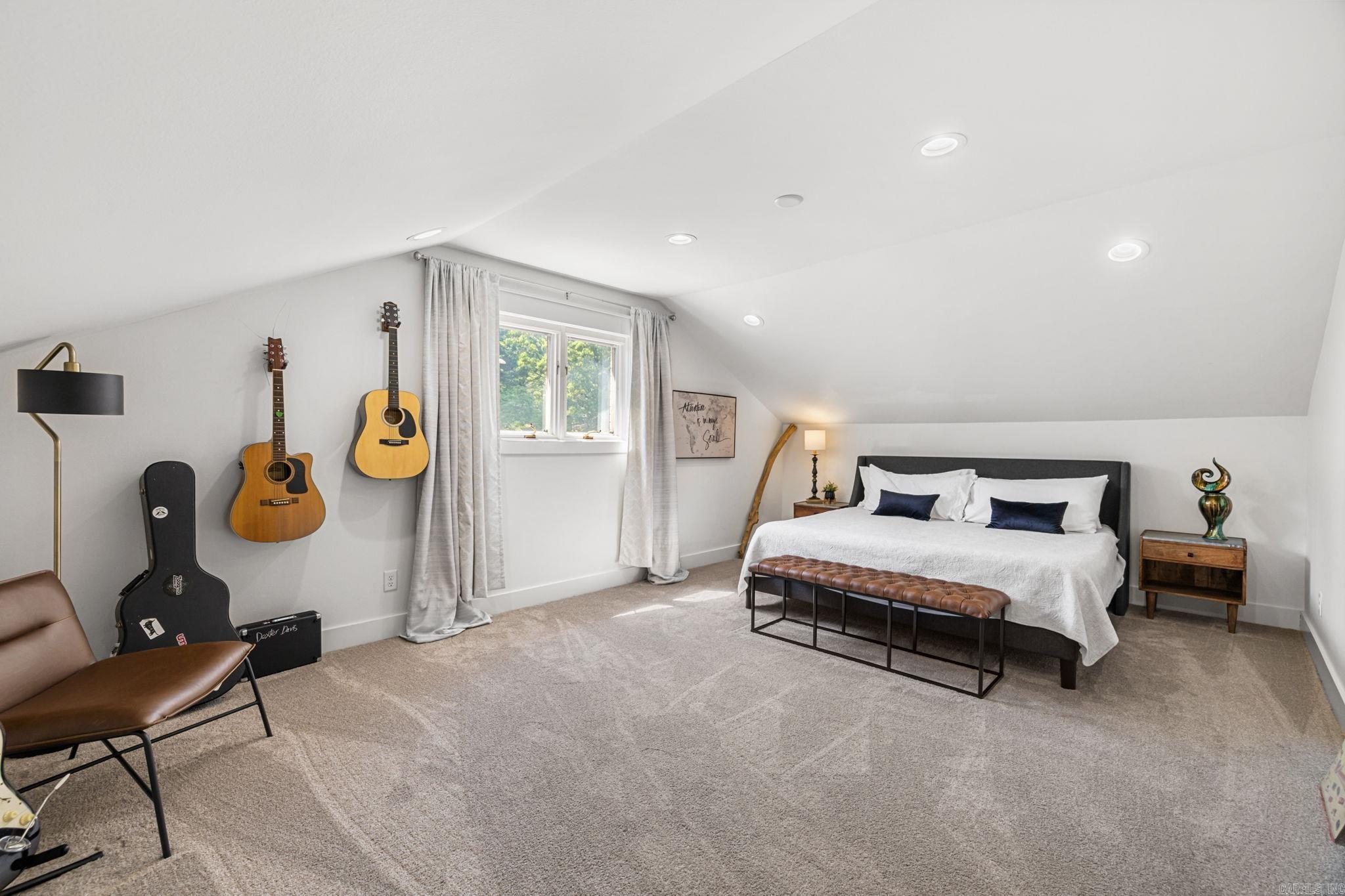 PLEASANT VALLEY - Residential