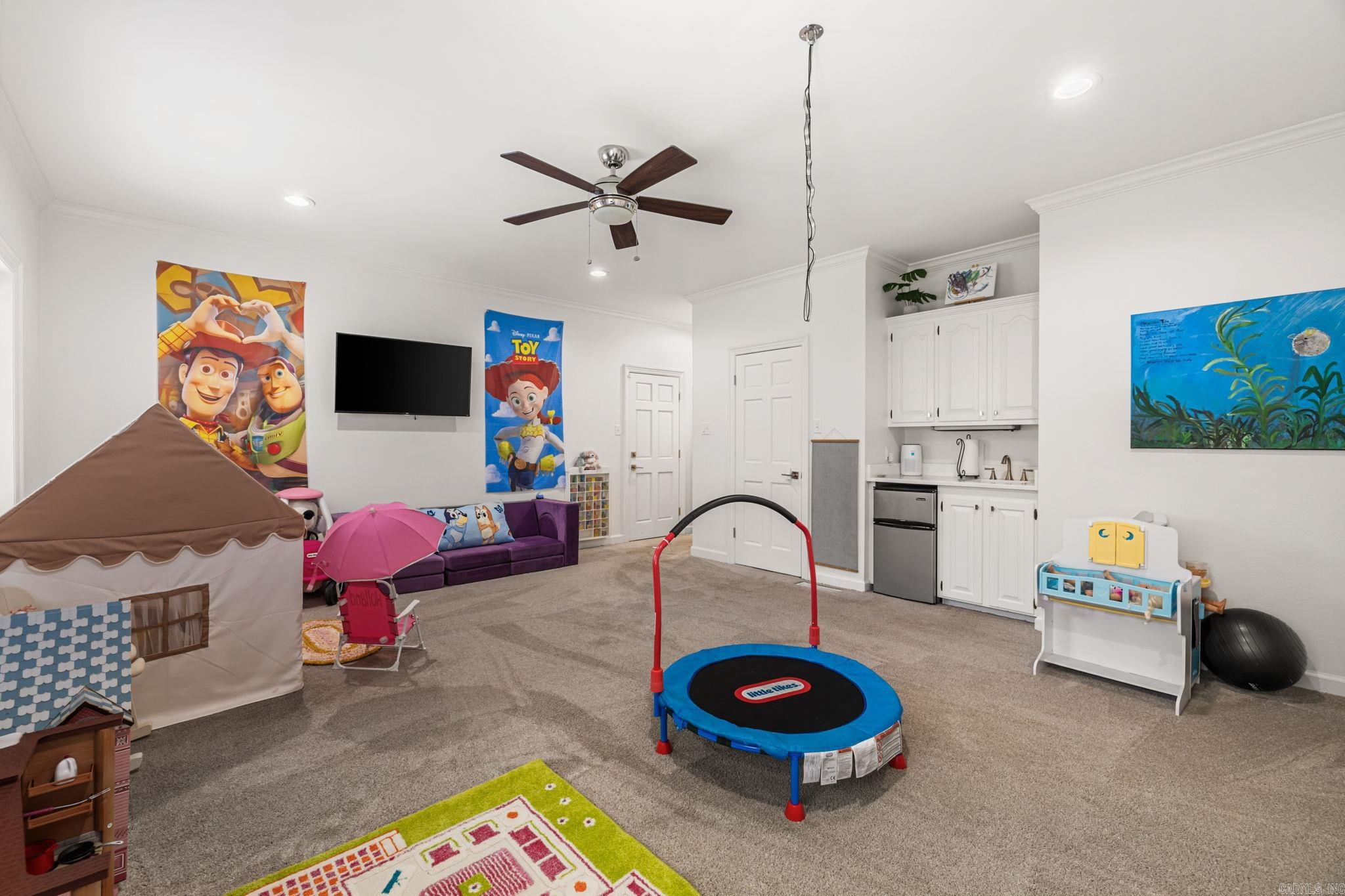 PLEASANT VALLEY - Residential