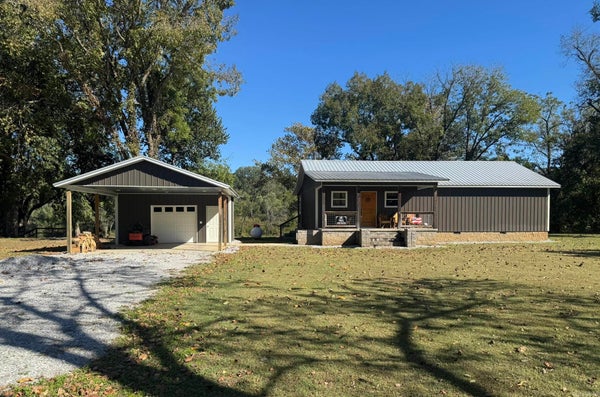 701 SUNSET VALLEY DR, MOUNTAIN VIEW, AR 72560 - Image 182e6df4e26d66efd28860c02fcc67dd/1058347777