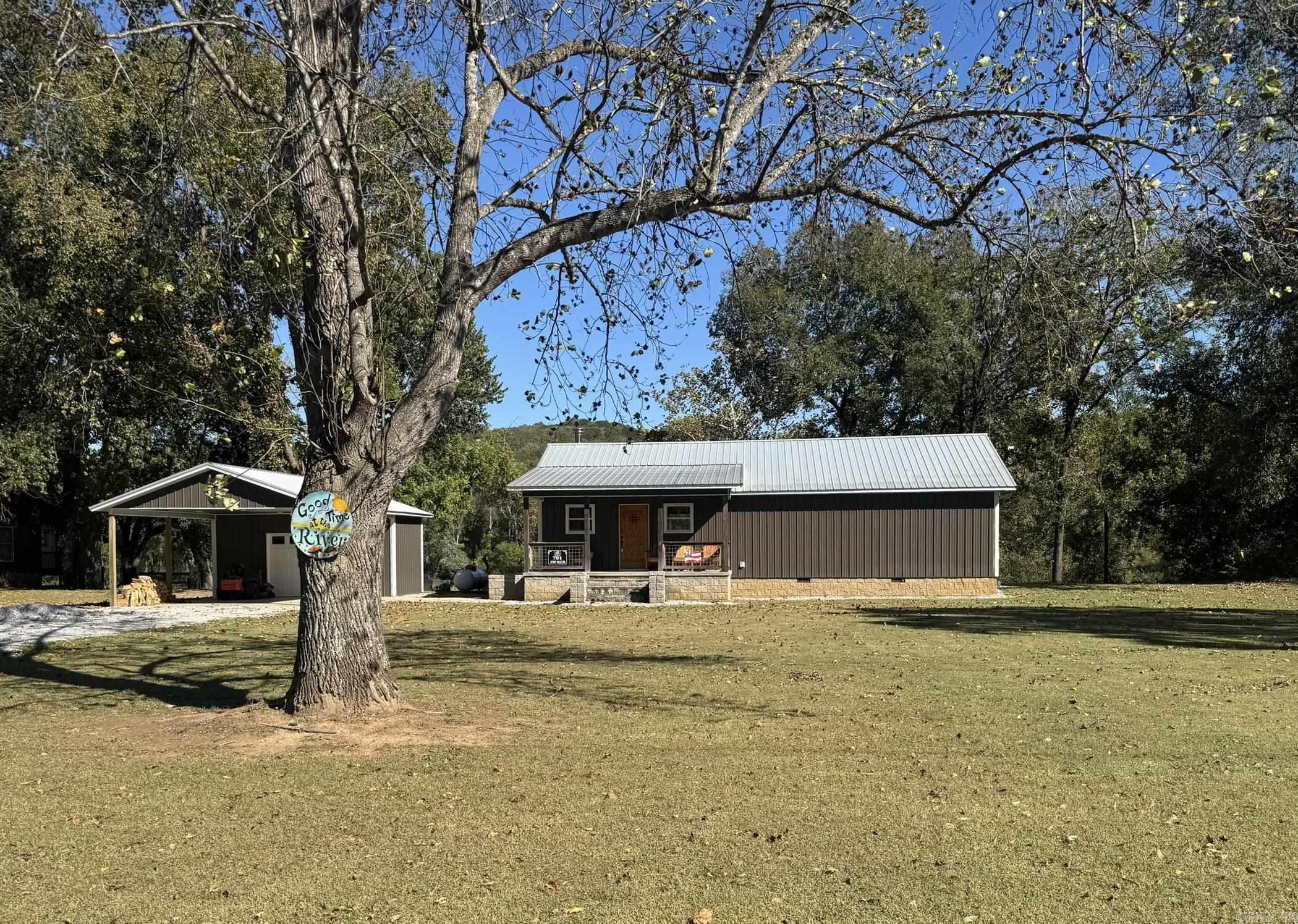 SUNSET VALLEY - Residential