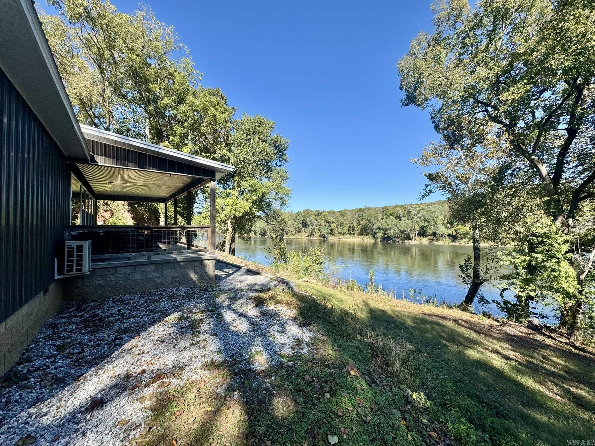 SUNSET VALLEY - Residential