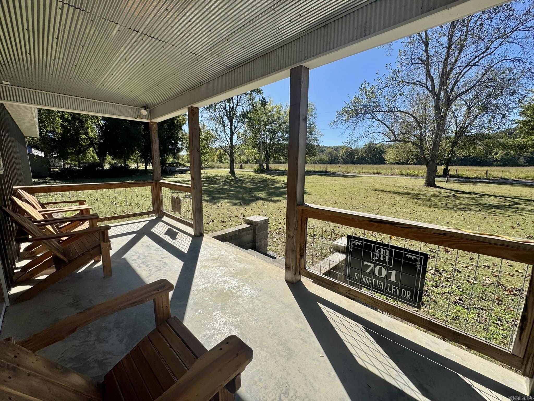 SUNSET VALLEY - Residential