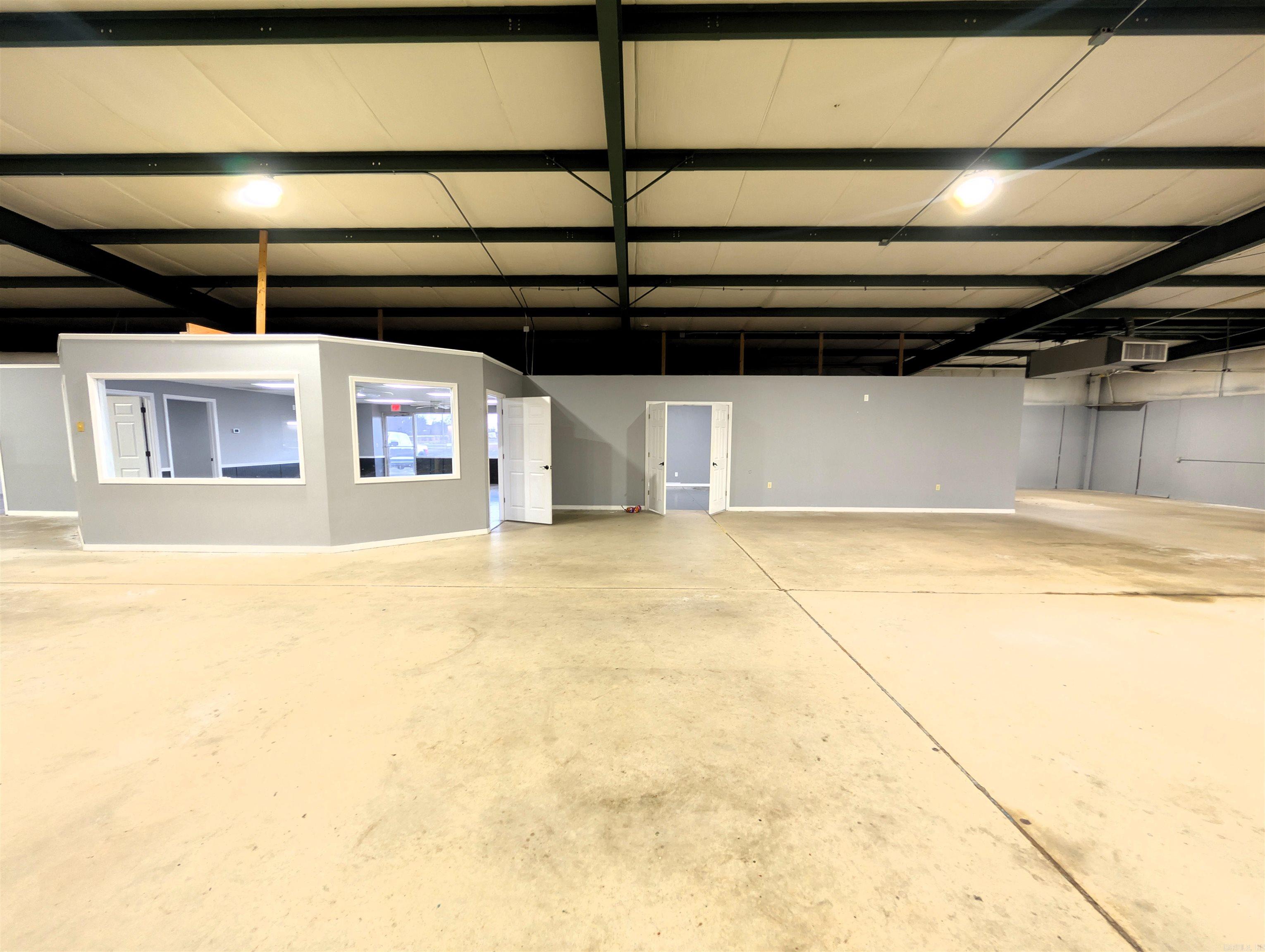 14-7-7 Searcy Outlots - Commercial Sale