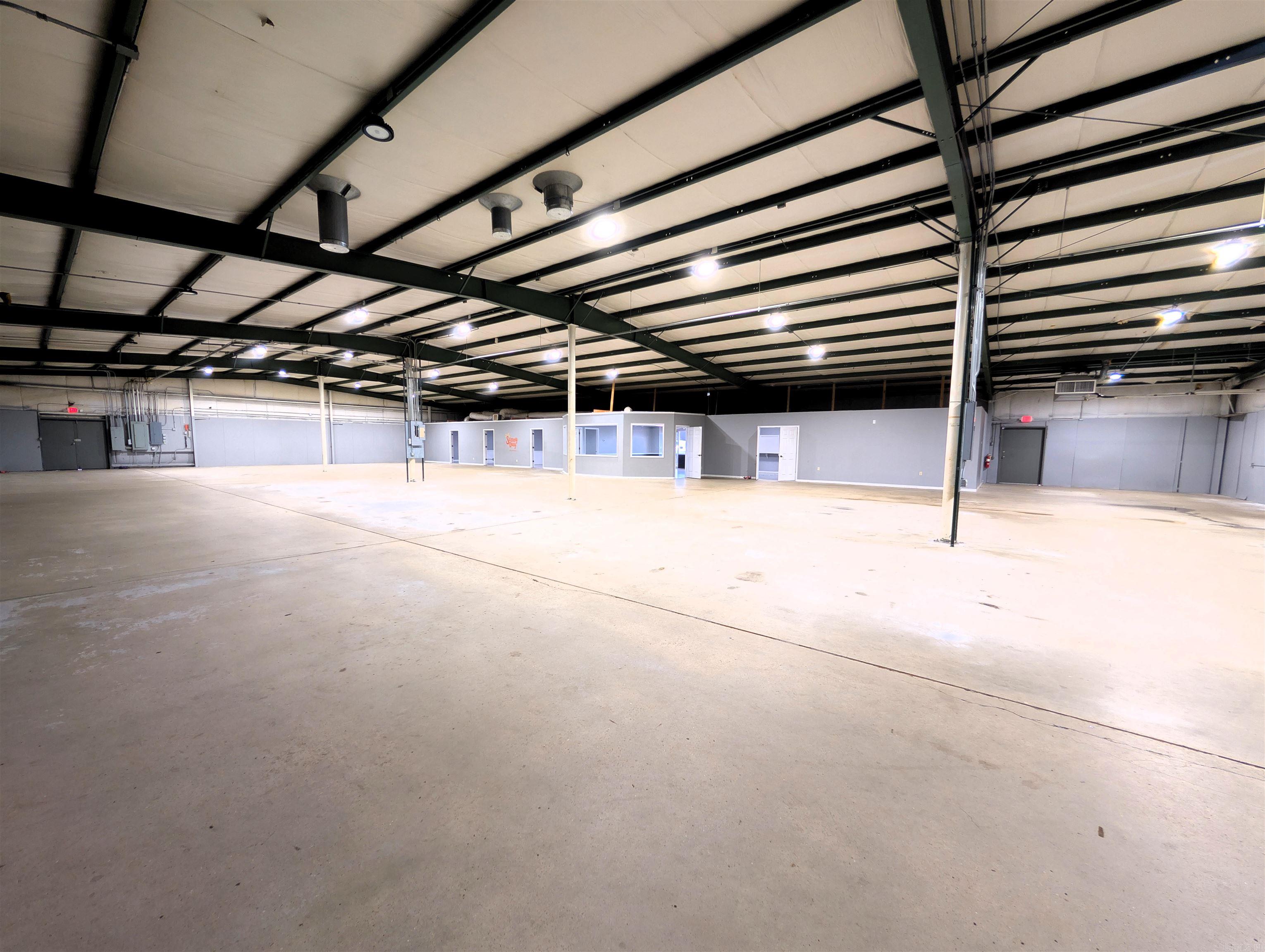 14-7-7 Searcy Outlots - Commercial Sale