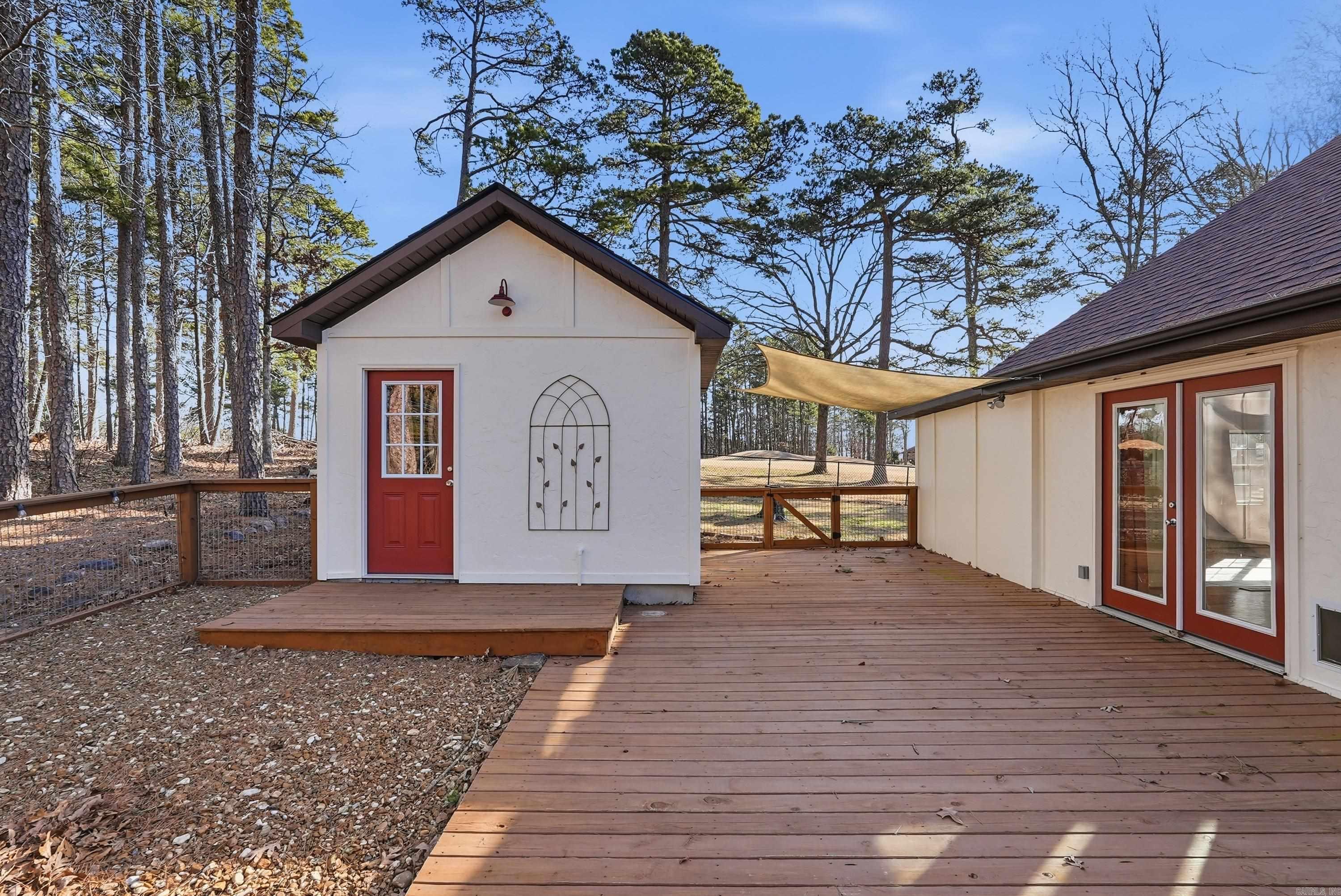 INDIAN HILLS - Residential