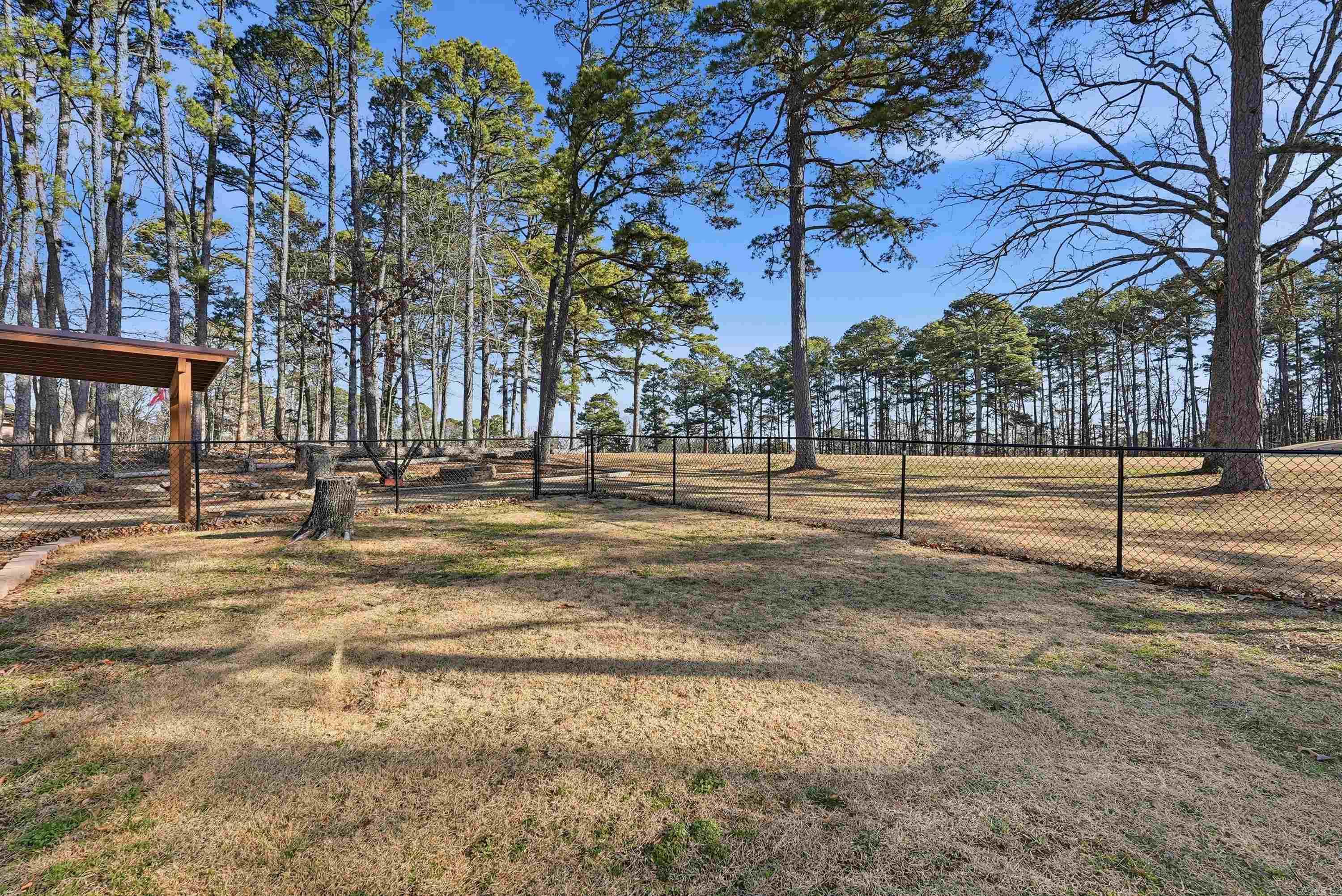 INDIAN HILLS - Residential