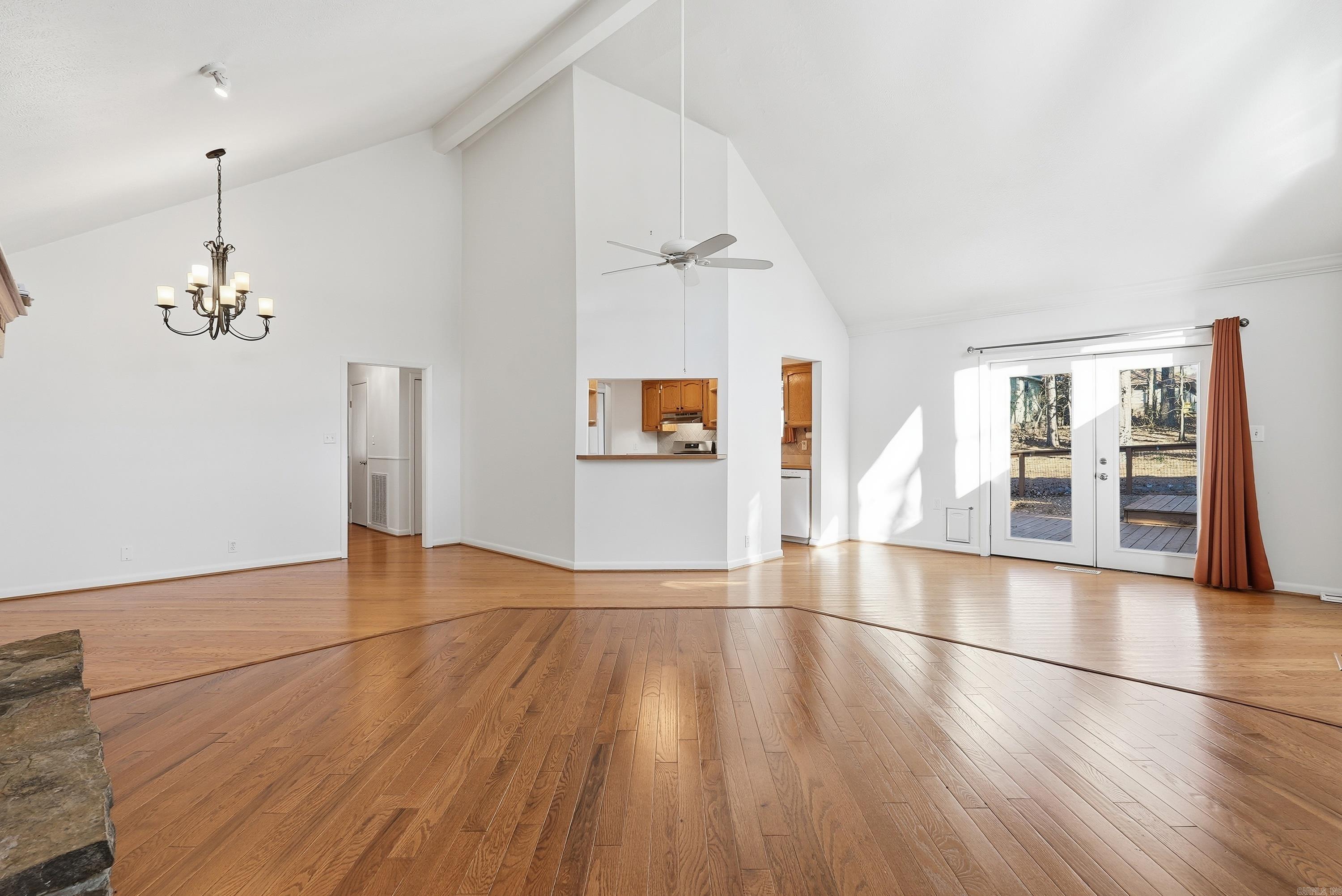 INDIAN HILLS - Residential