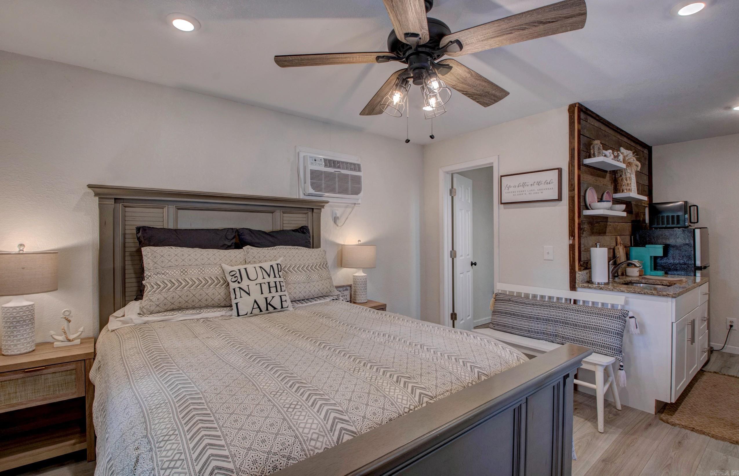 RIVERSIDE ADDITION - Residential