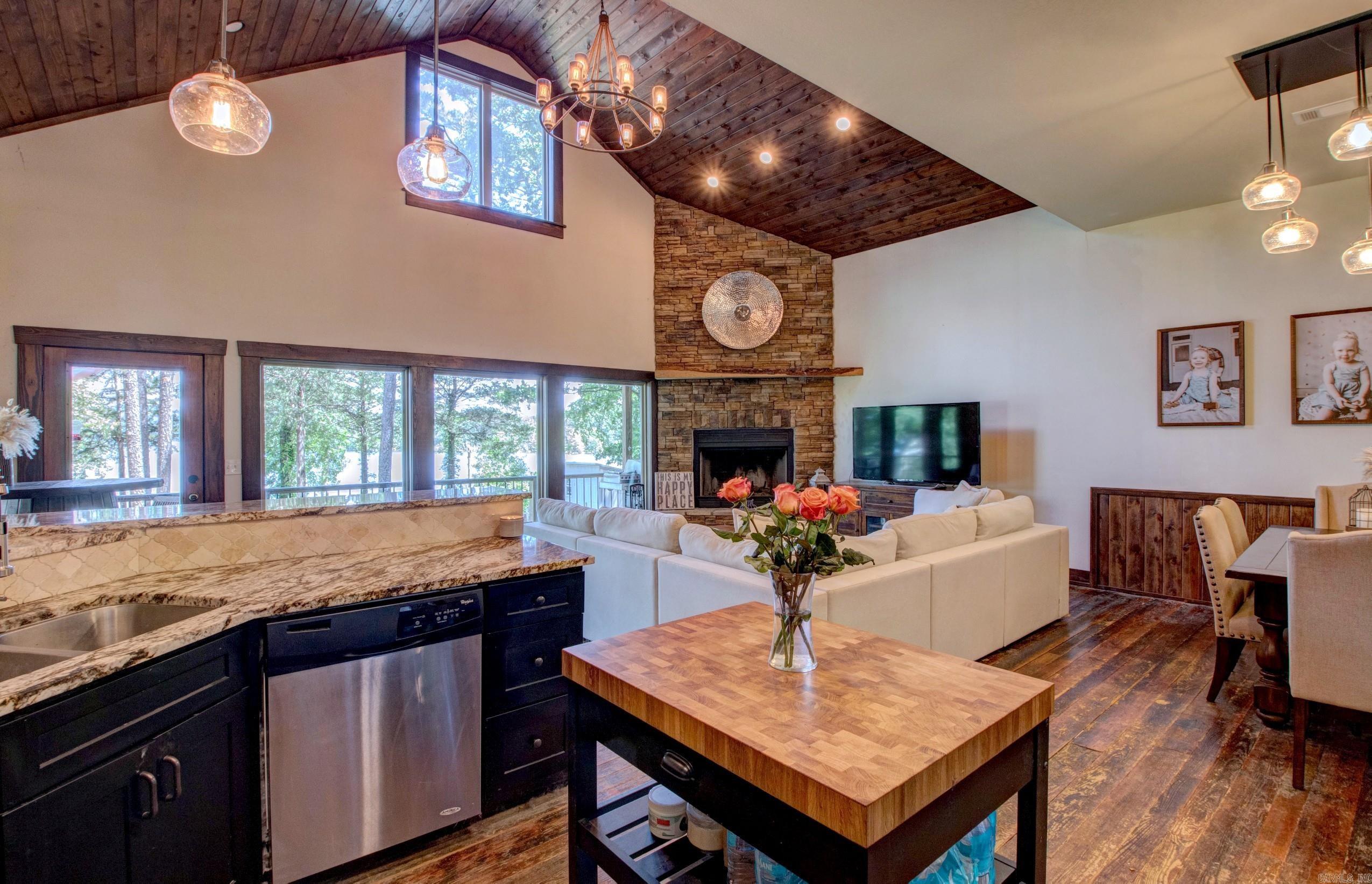 RIVERSIDE ADDITION - Residential