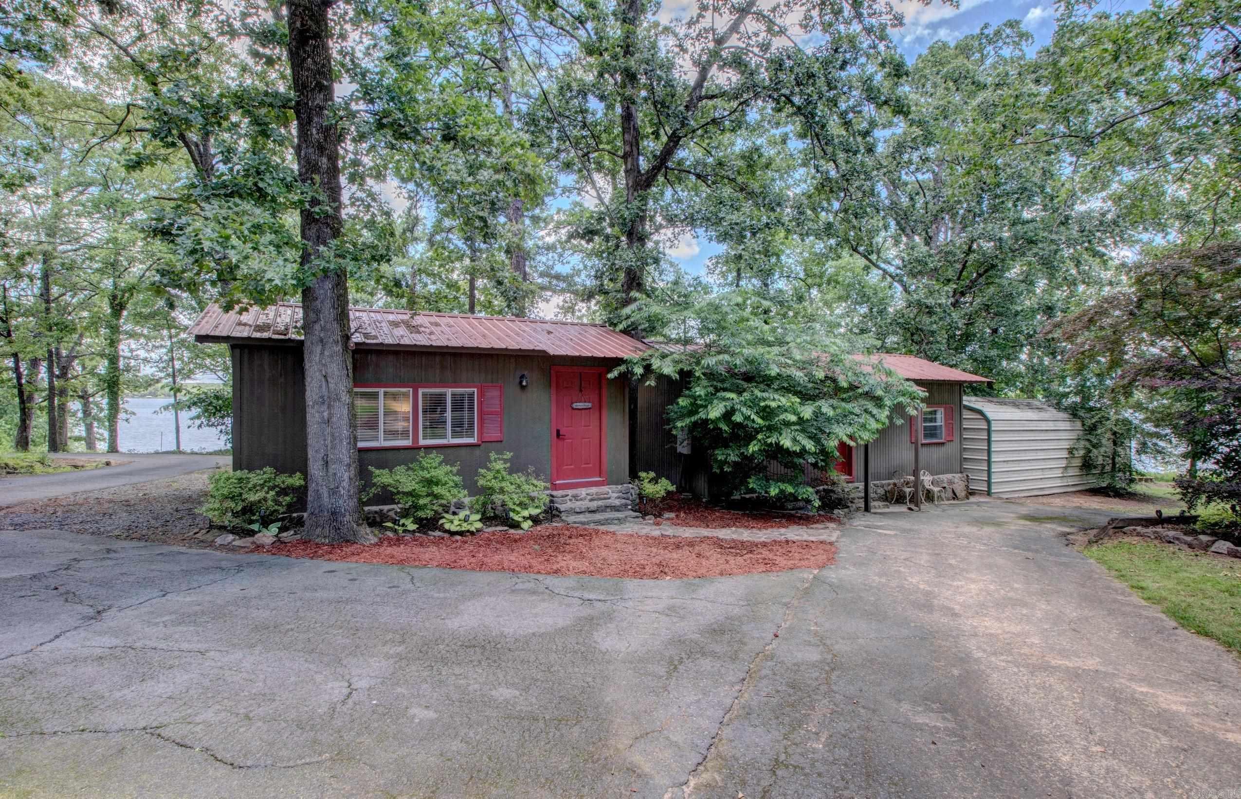 RIVERSIDE ADDITION - Residential