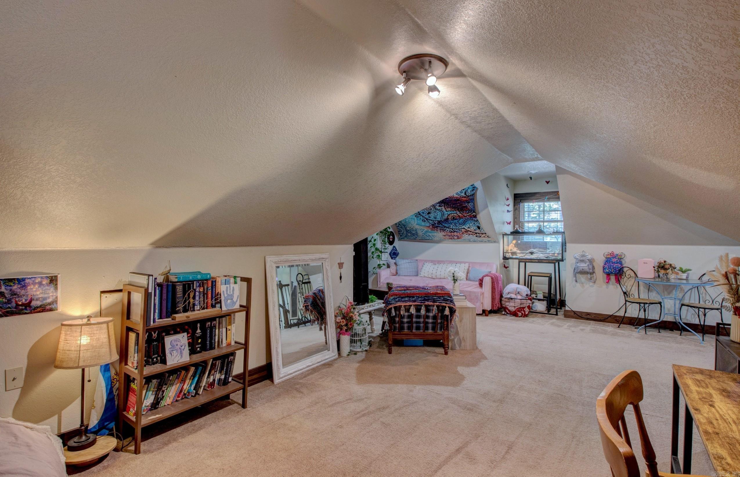 RIVERSIDE ADDITION - Residential