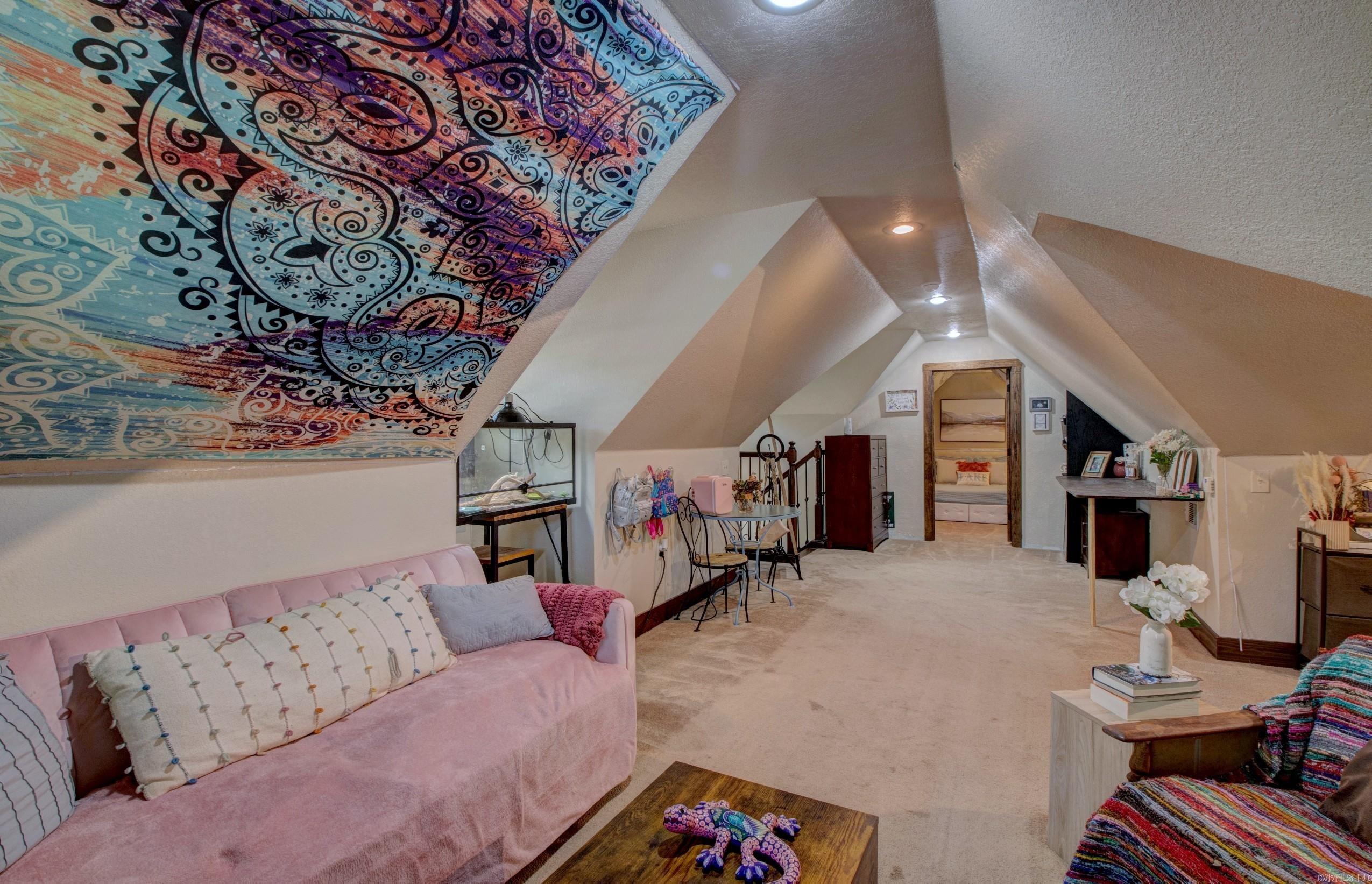 RIVERSIDE ADDITION - Residential