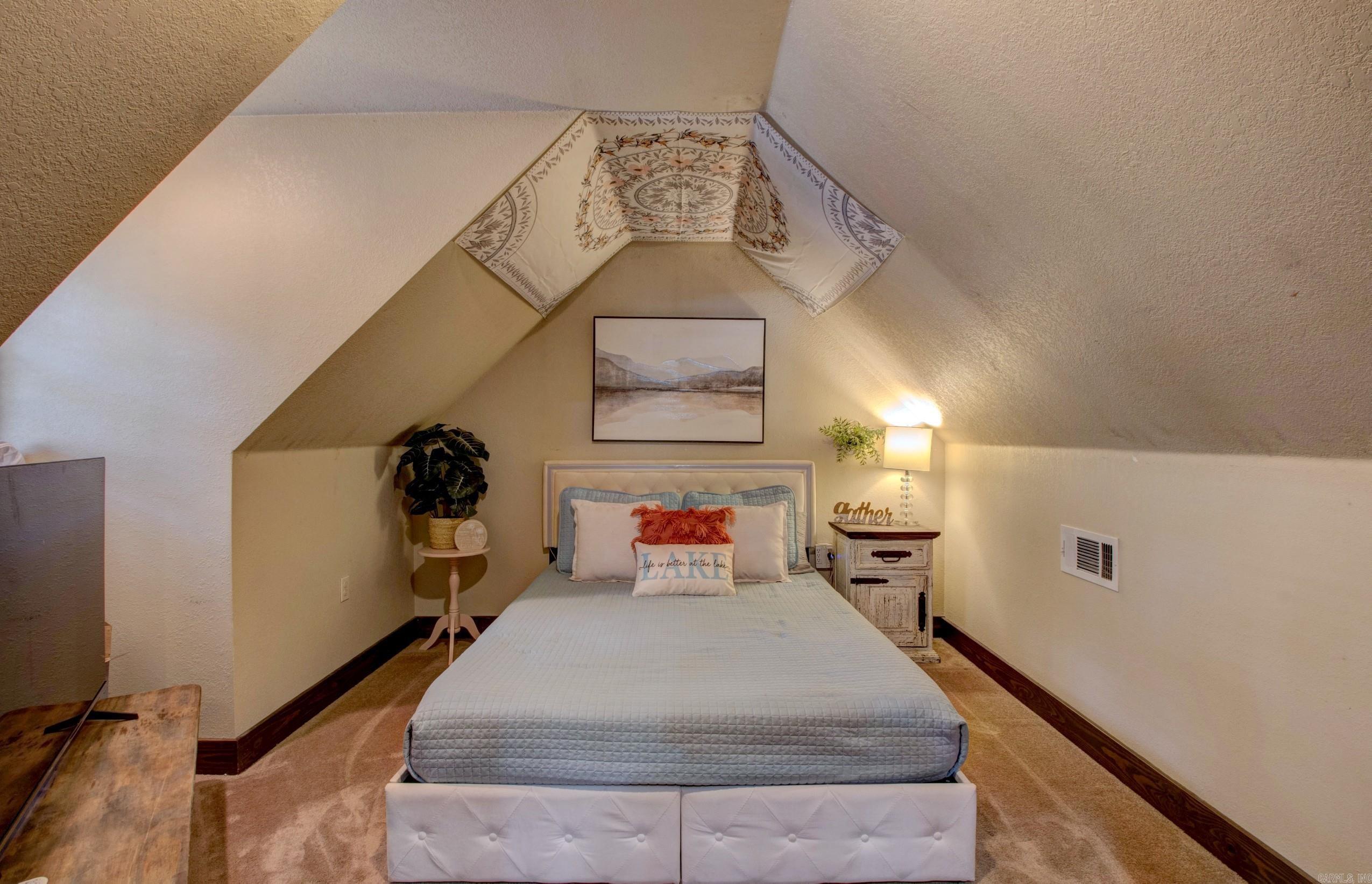 RIVERSIDE ADDITION - Residential