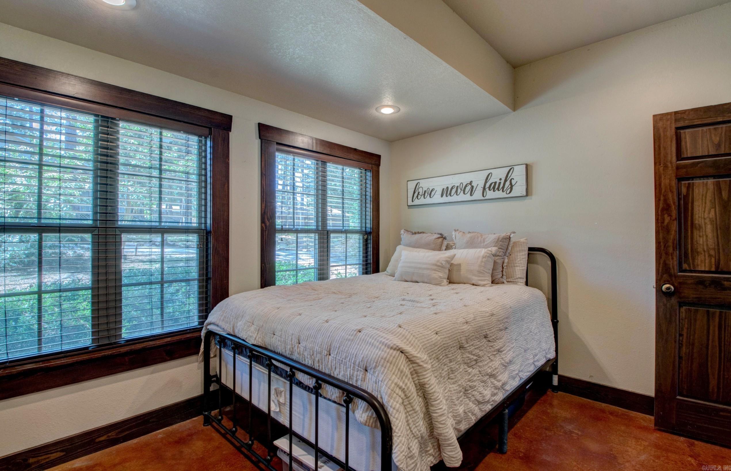 RIVERSIDE ADDITION - Residential