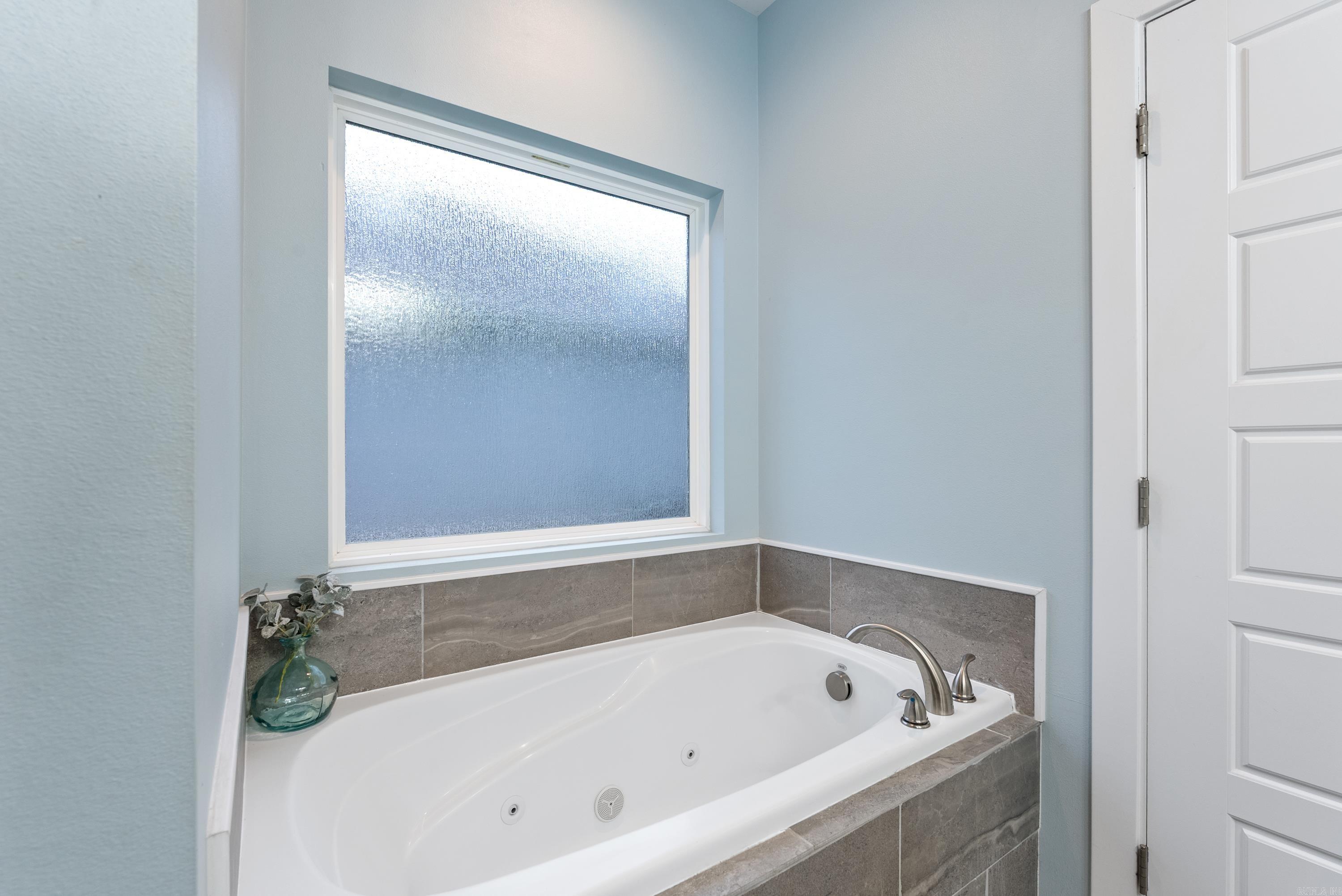 CANTEN COVE - Residential