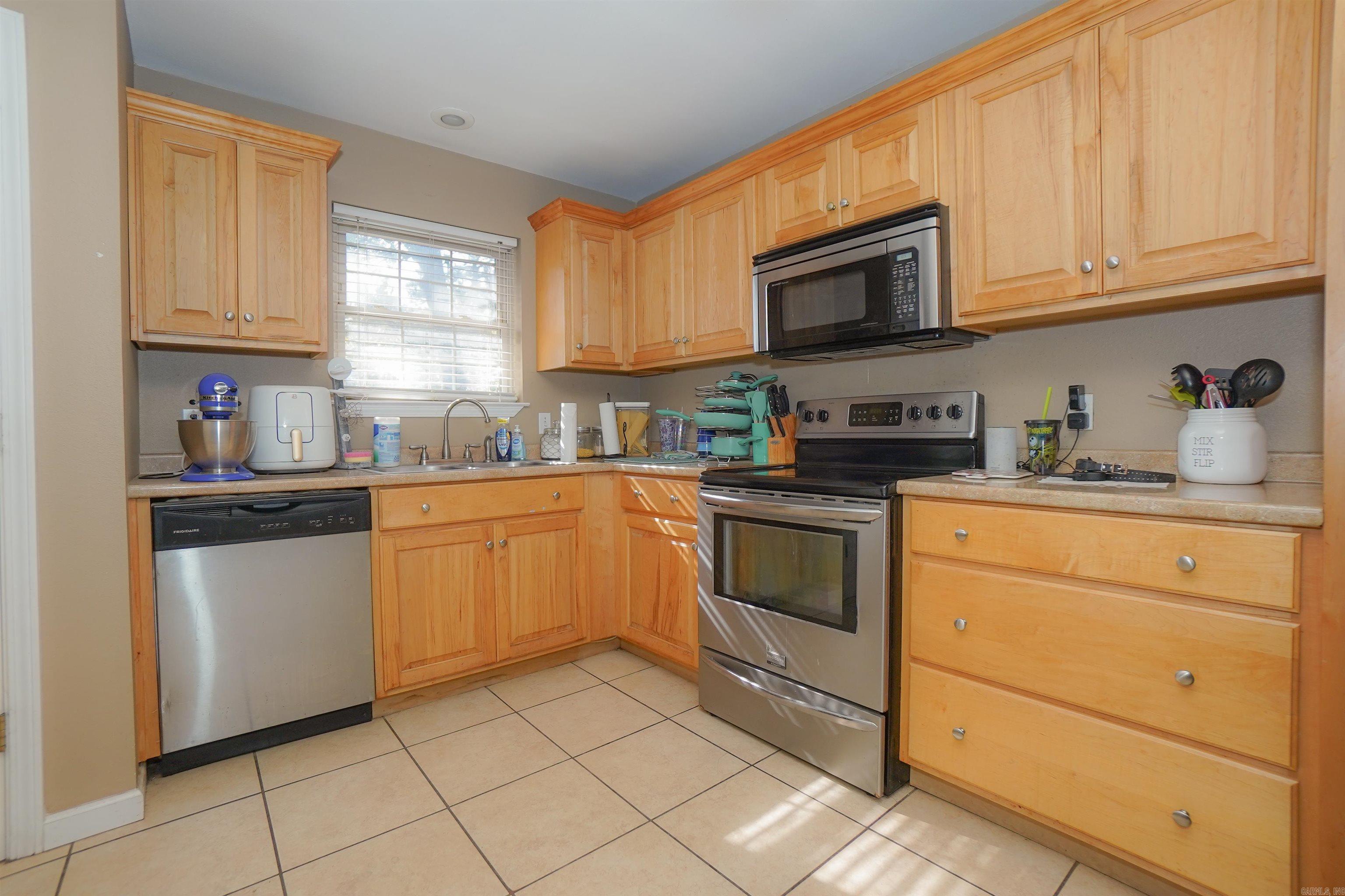 MAJESTIC OAKS - Residential