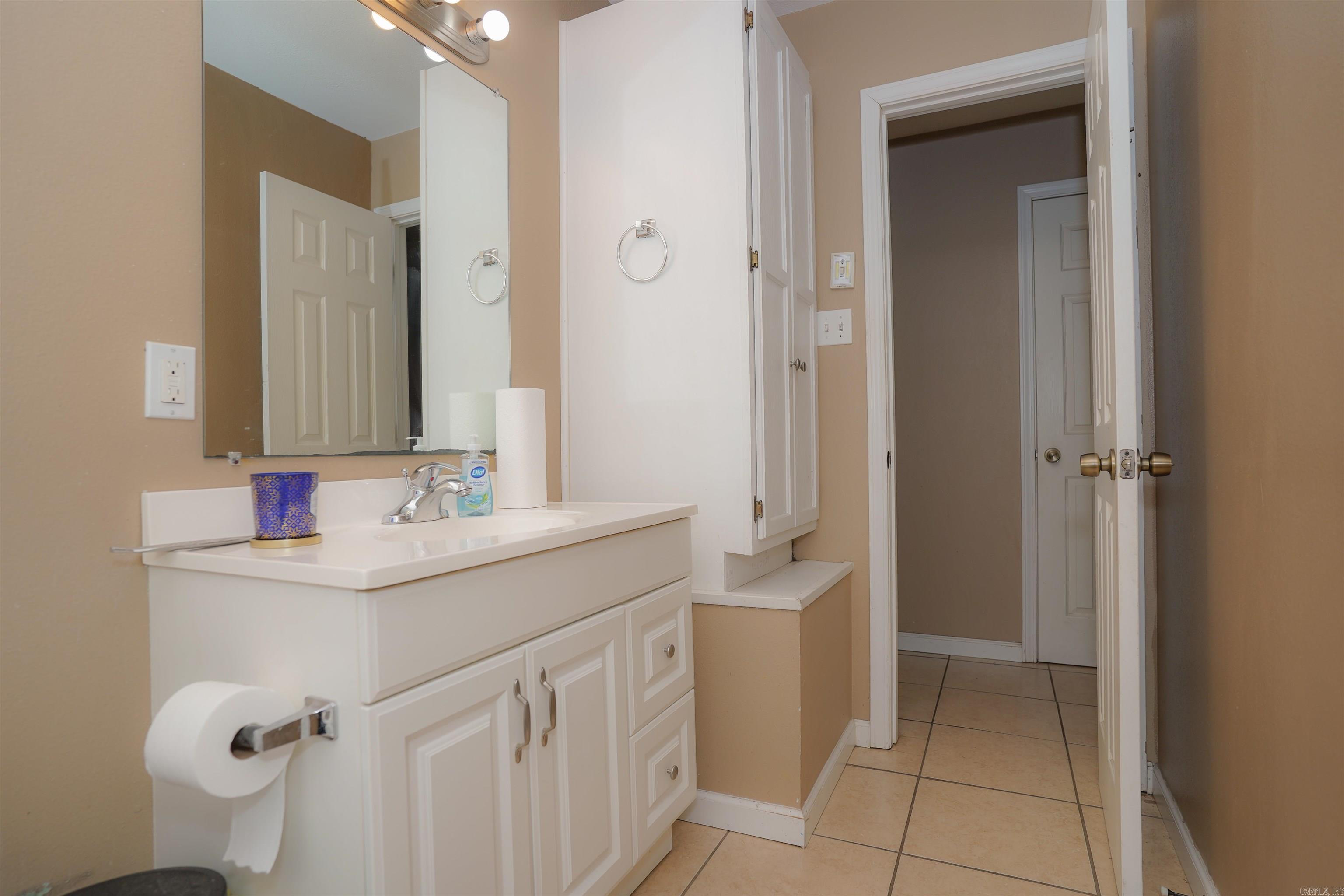 MAJESTIC OAKS - Residential