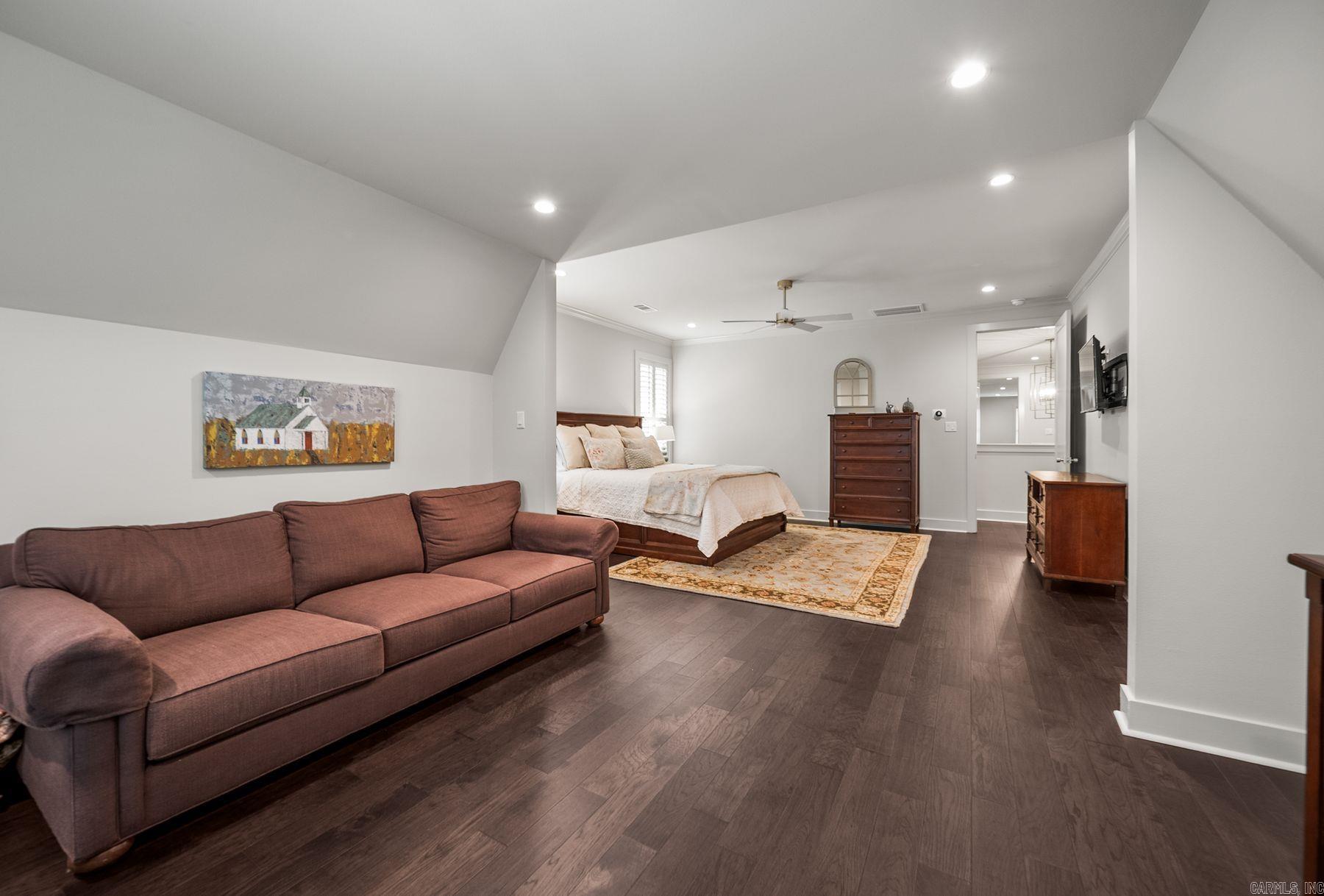 CAMMACK WOODS - Residential