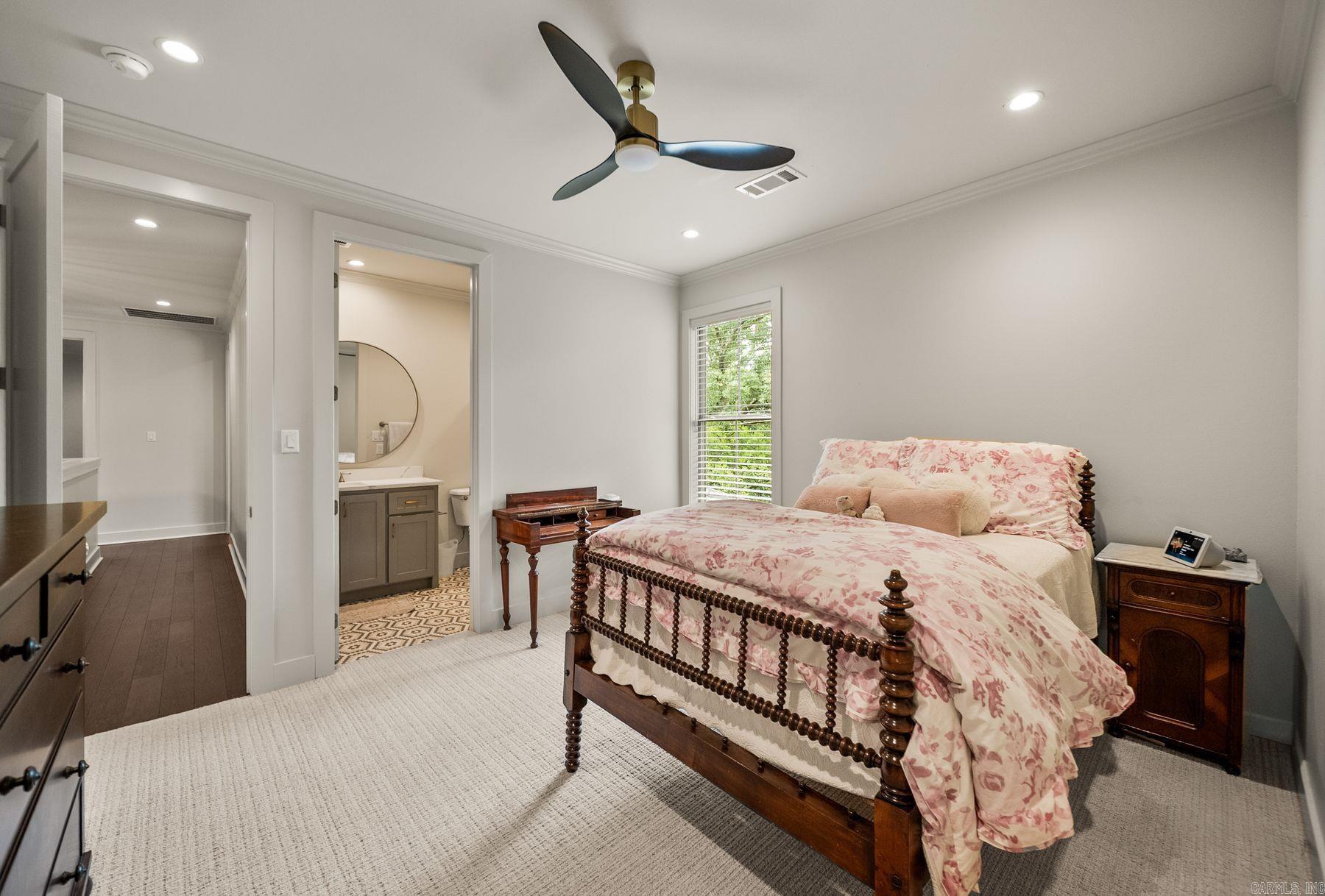 CAMMACK WOODS - Residential