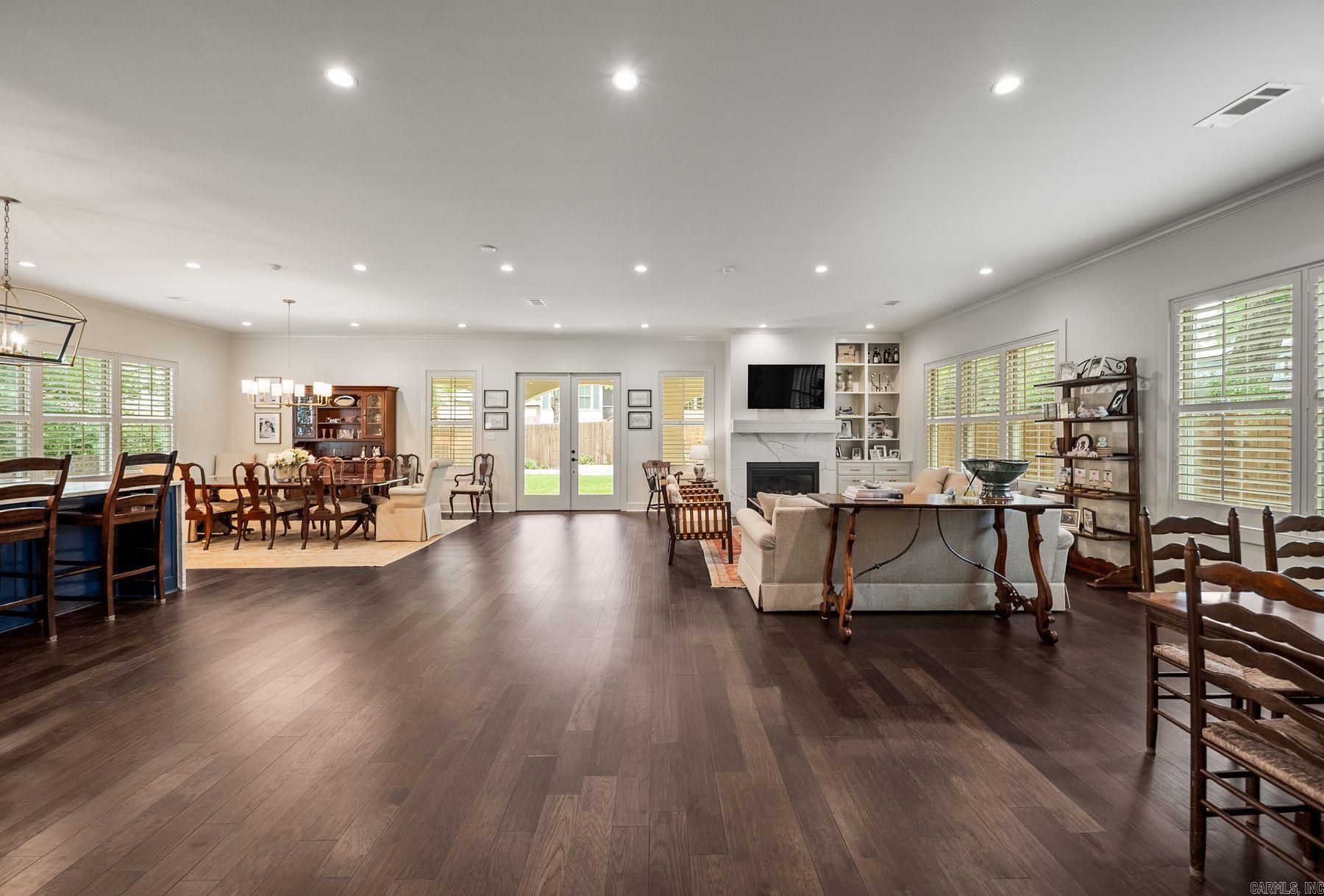 CAMMACK WOODS - Residential