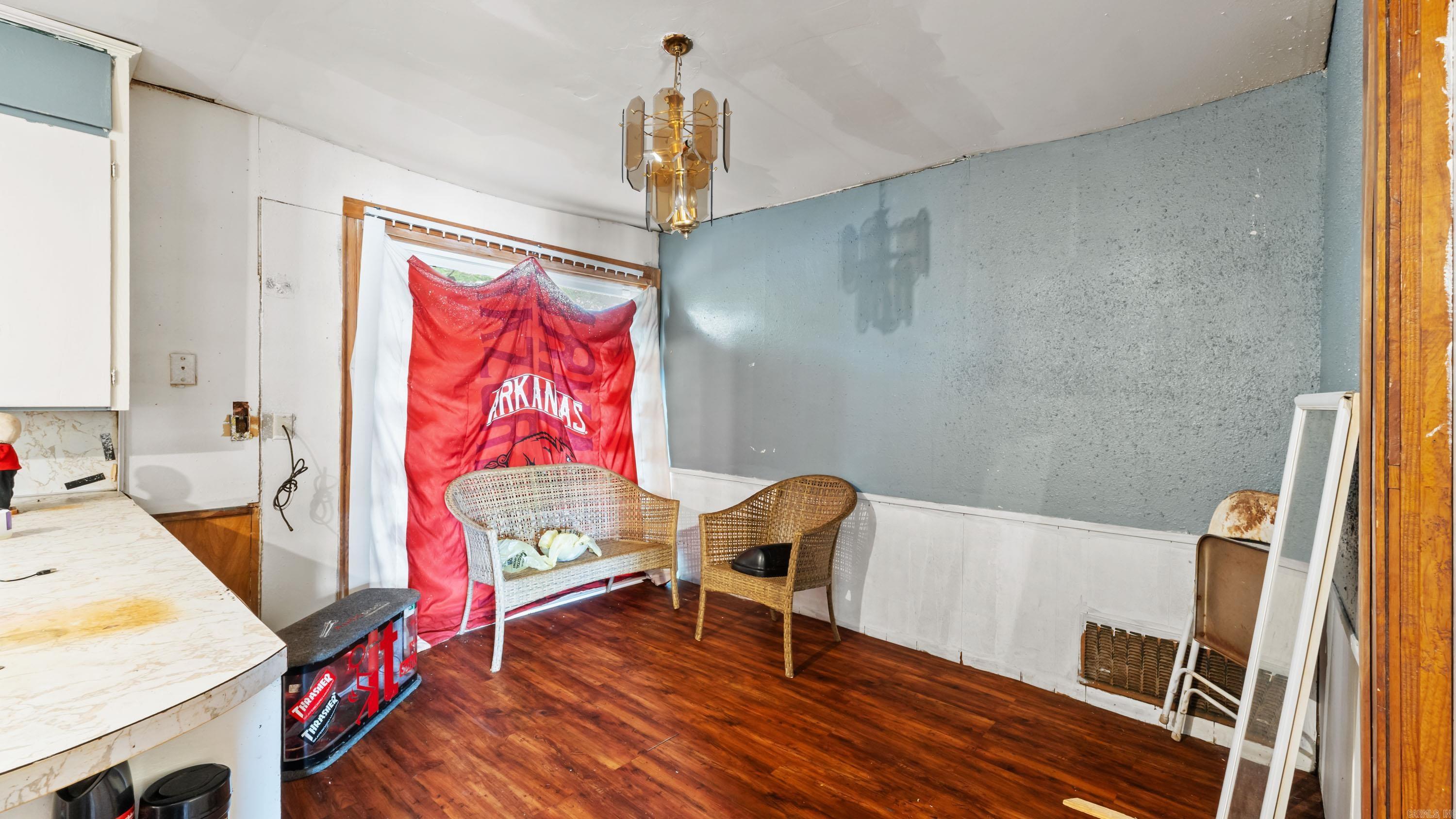 TEXARKANA LOAN & TRUST - Residential