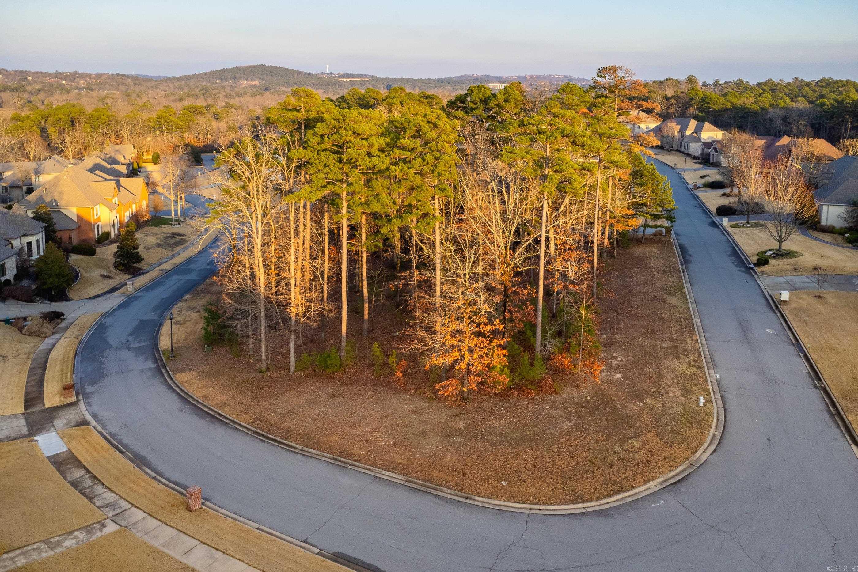 CHENAL VALLEY SEZANNE COURT - Land