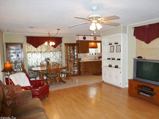 Markham Pines - Residential