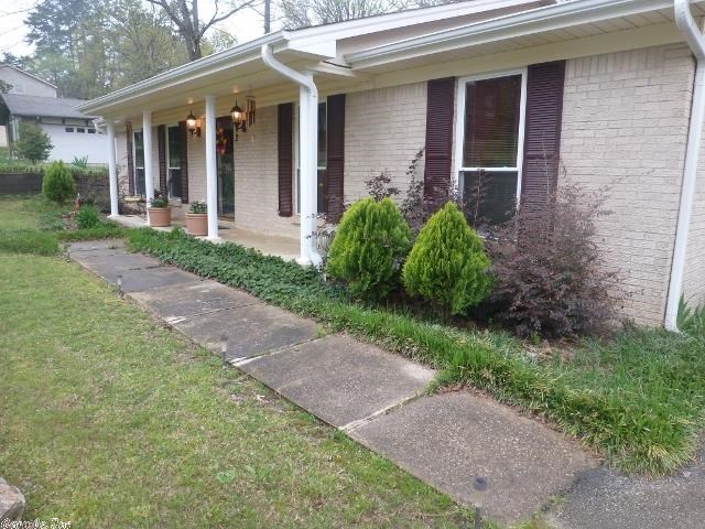 Markham Pines - Residential