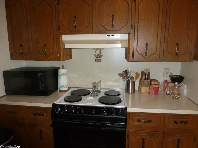 Markham Pines - Residential