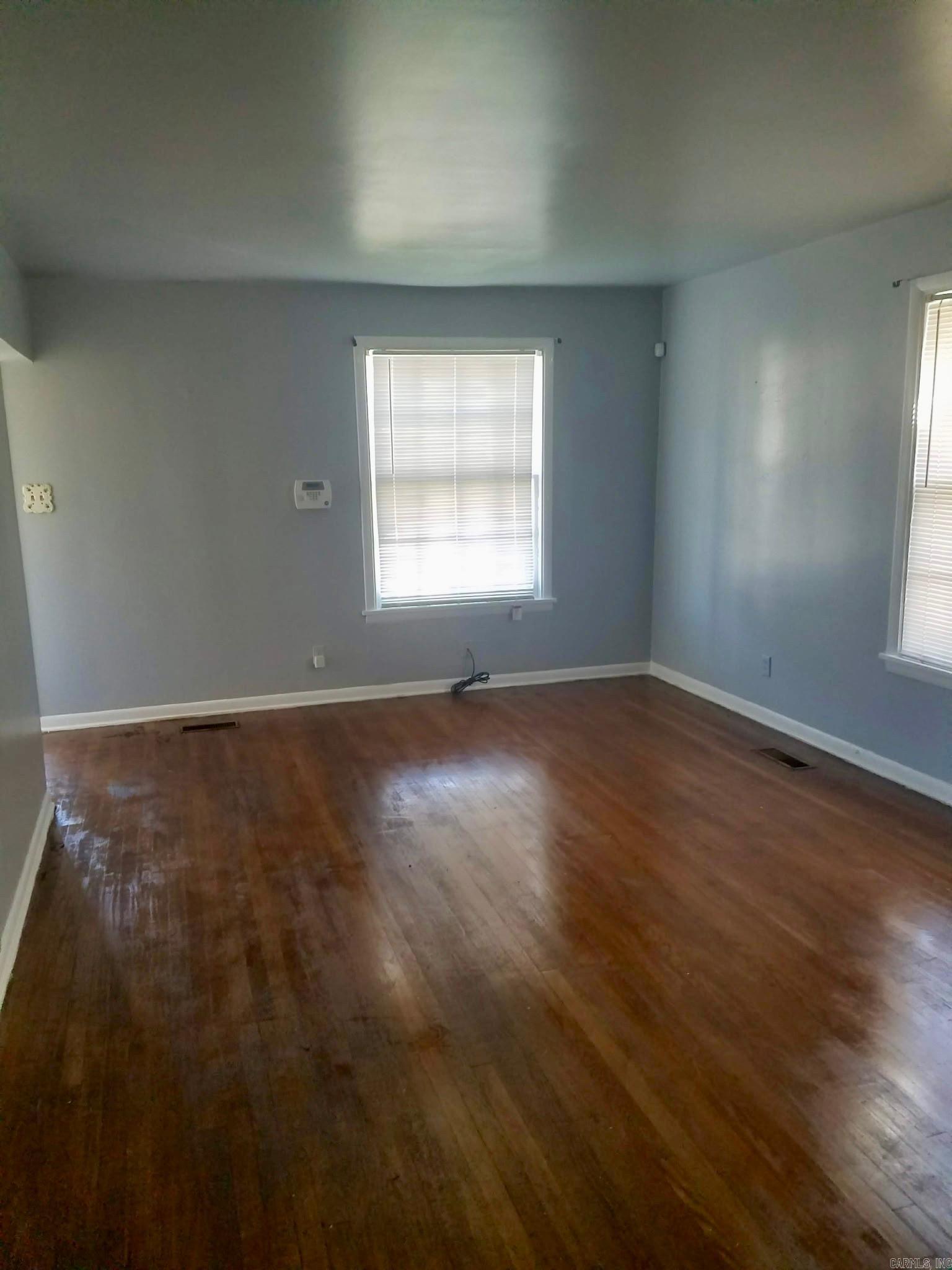 HOLTS INDUSTRIAL - Residential