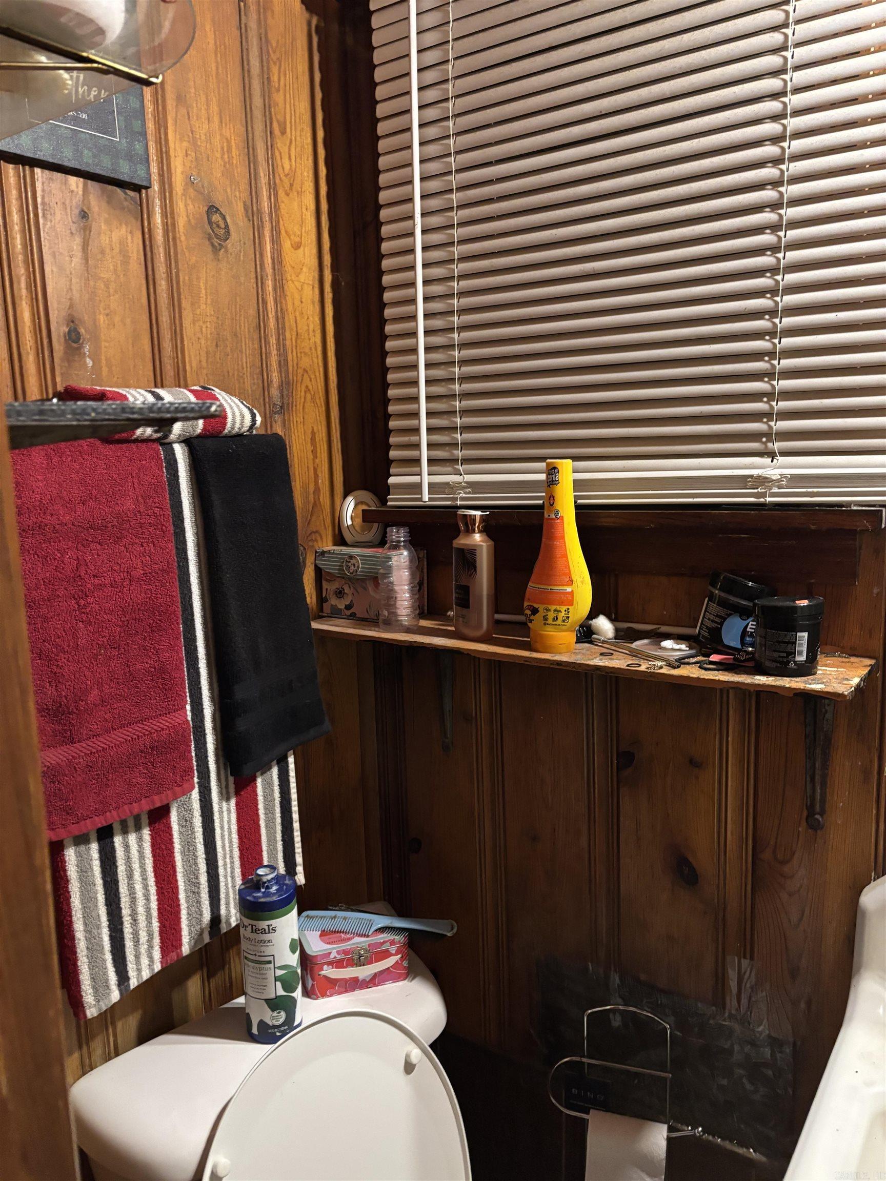 HOLTS INDUSTRIAL - Residential