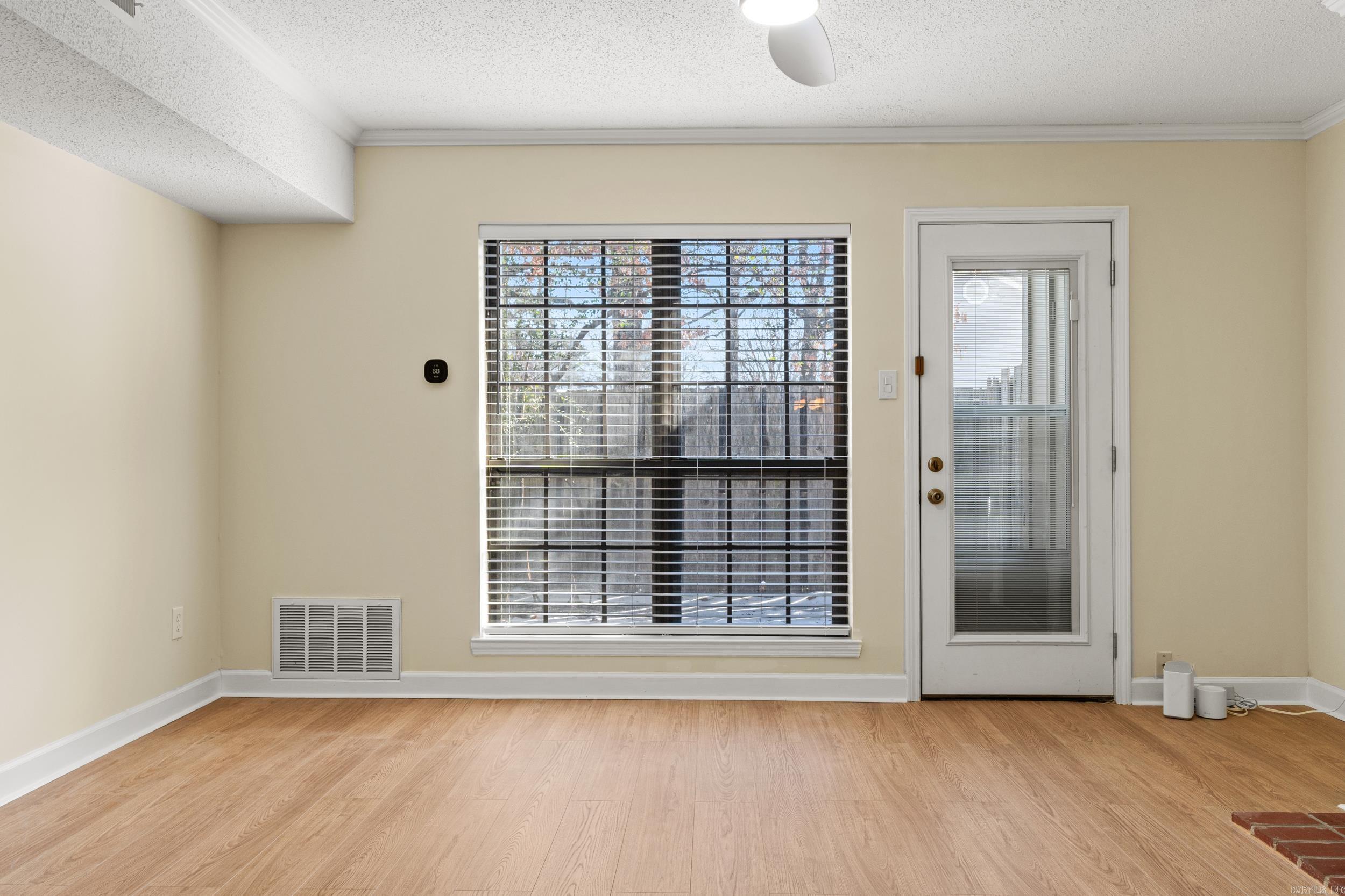 BRISTOL COMMONS TWNHS - Residential