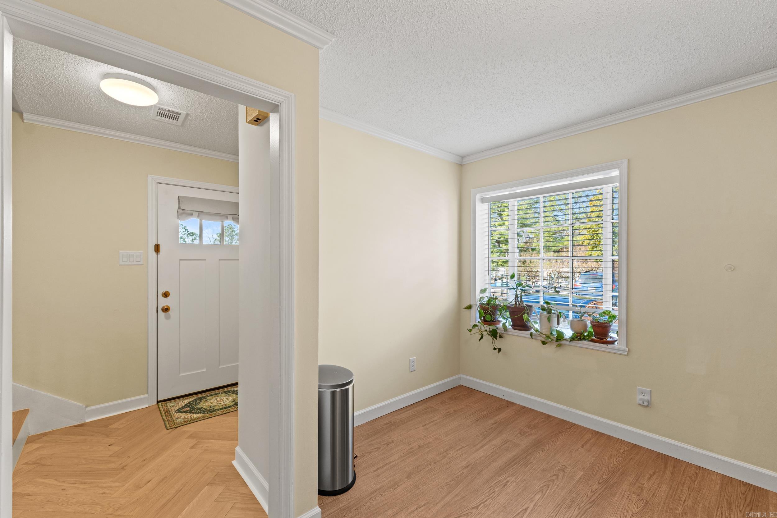 BRISTOL COMMONS TWNHS - Residential