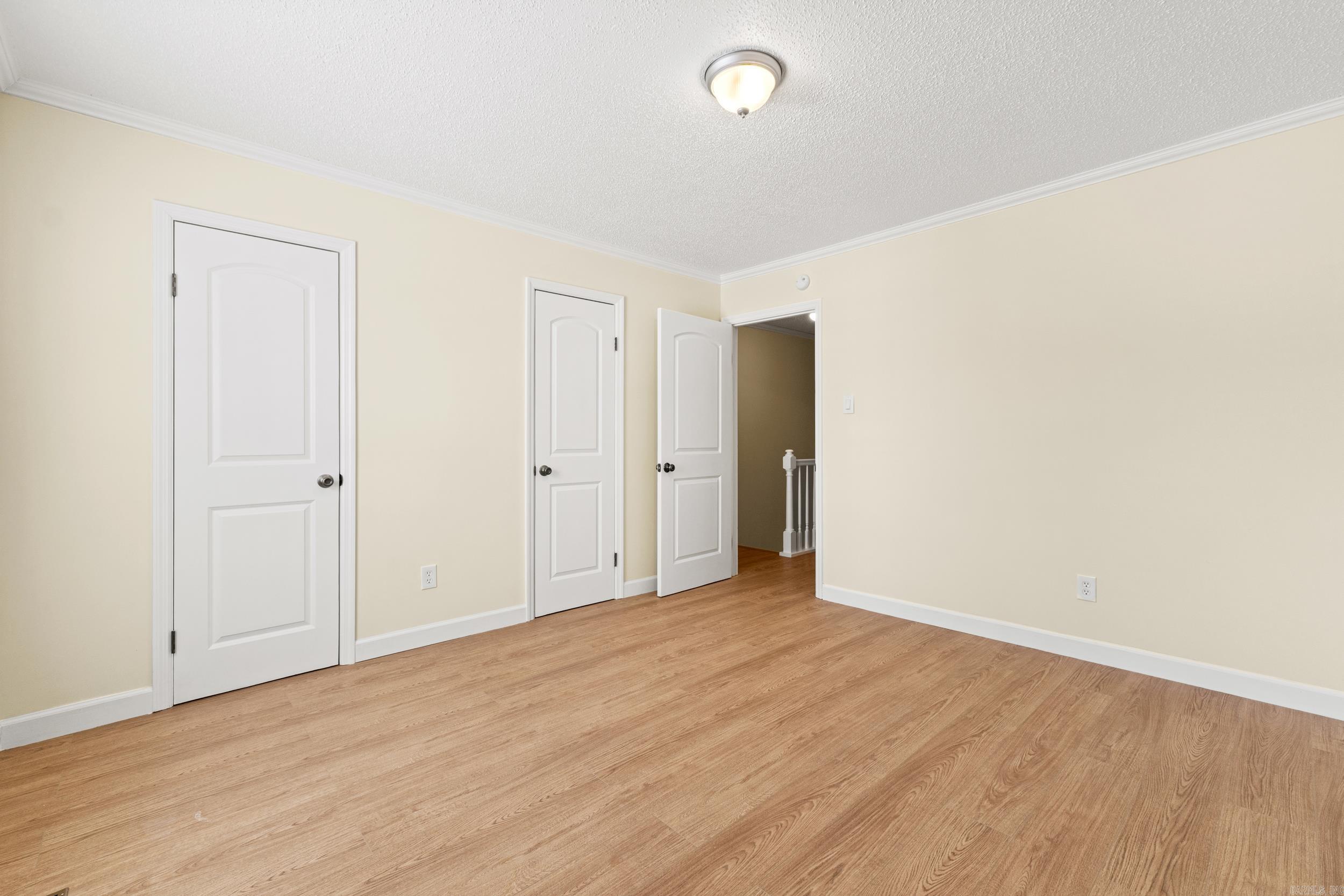 BRISTOL COMMONS TWNHS - Residential