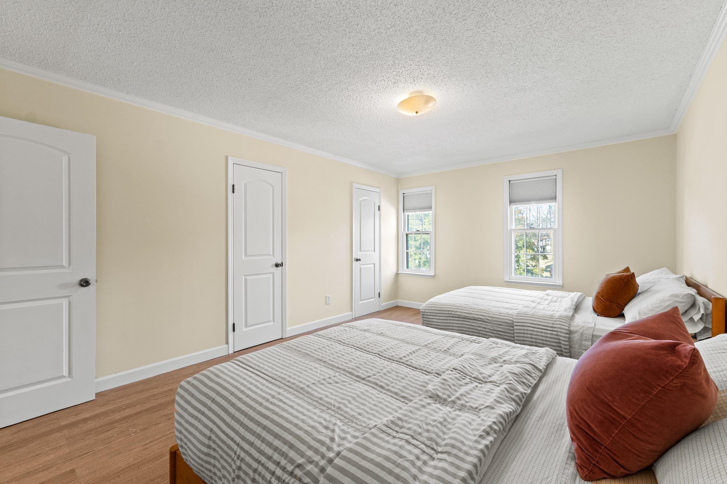 BRISTOL COMMONS TWNHS - Residential