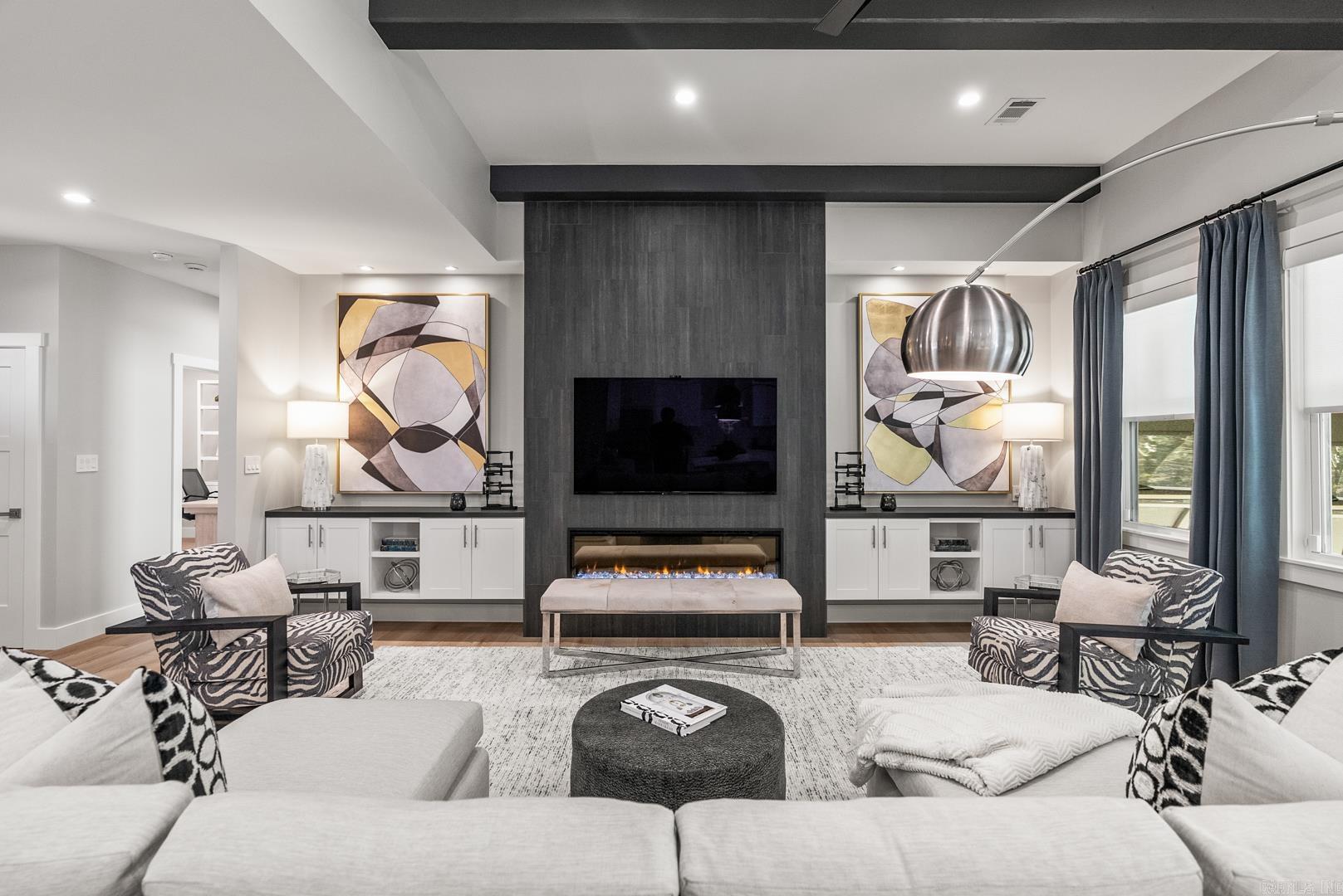 Sergio - Residential