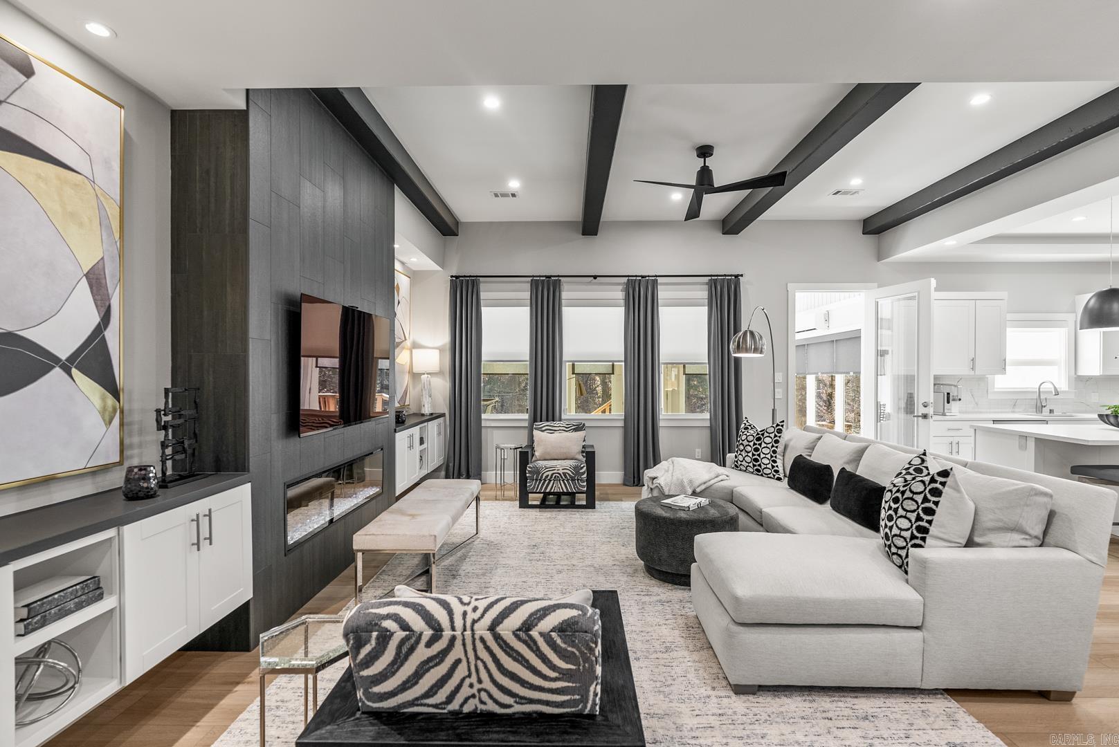 Sergio - Residential