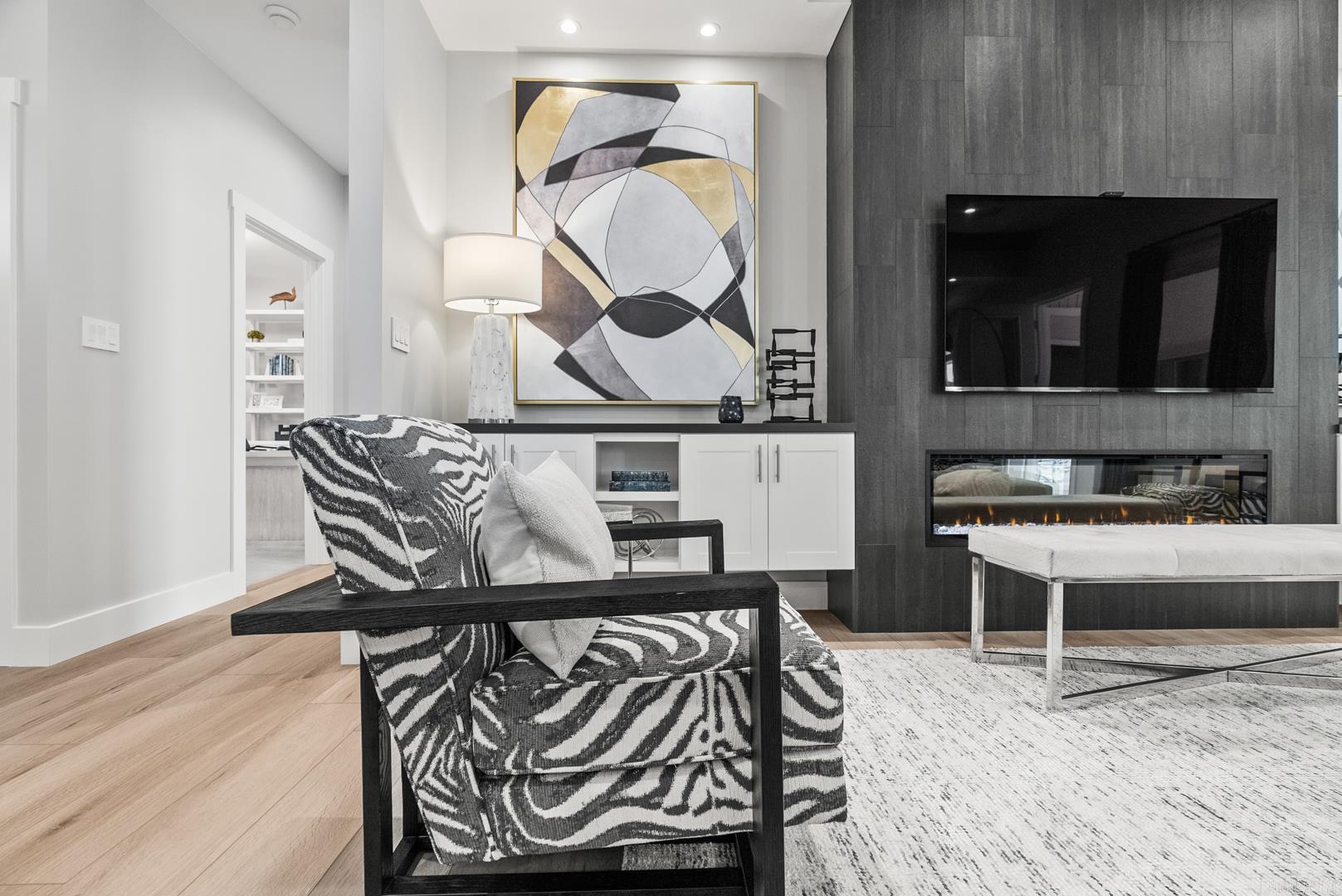 Sergio - Residential