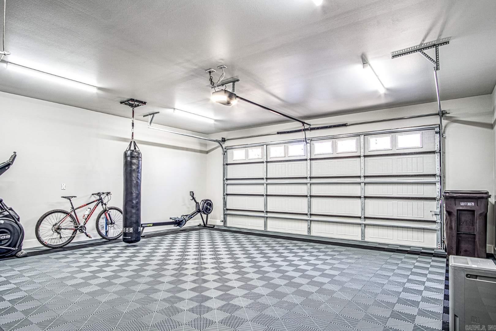 Sergio - Residential