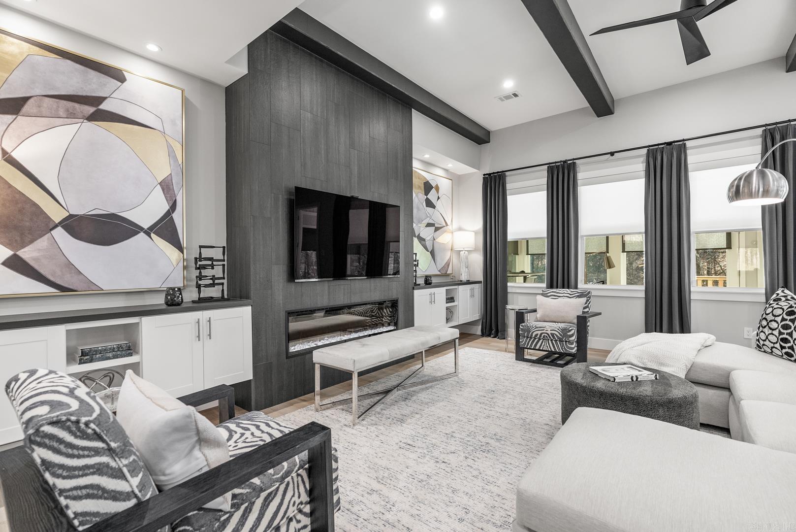 Sergio - Residential