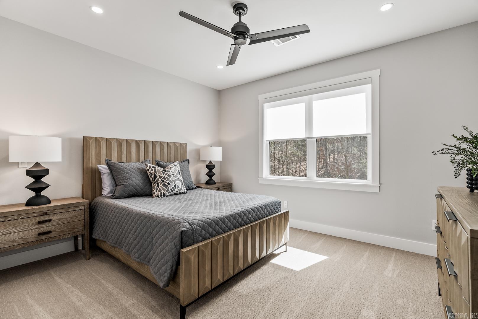 Sergio - Residential