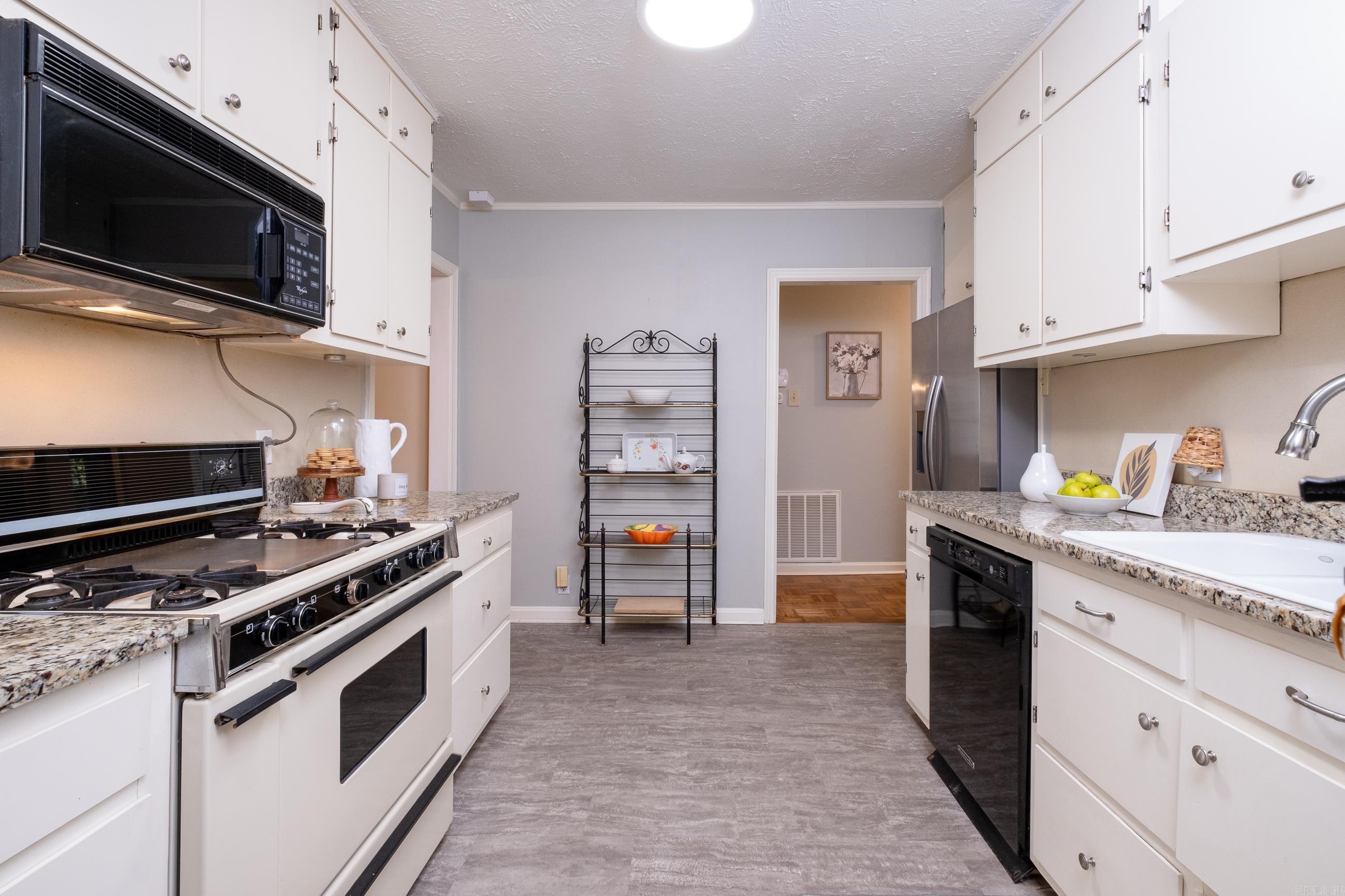 WESTOVER HILLS - Residential