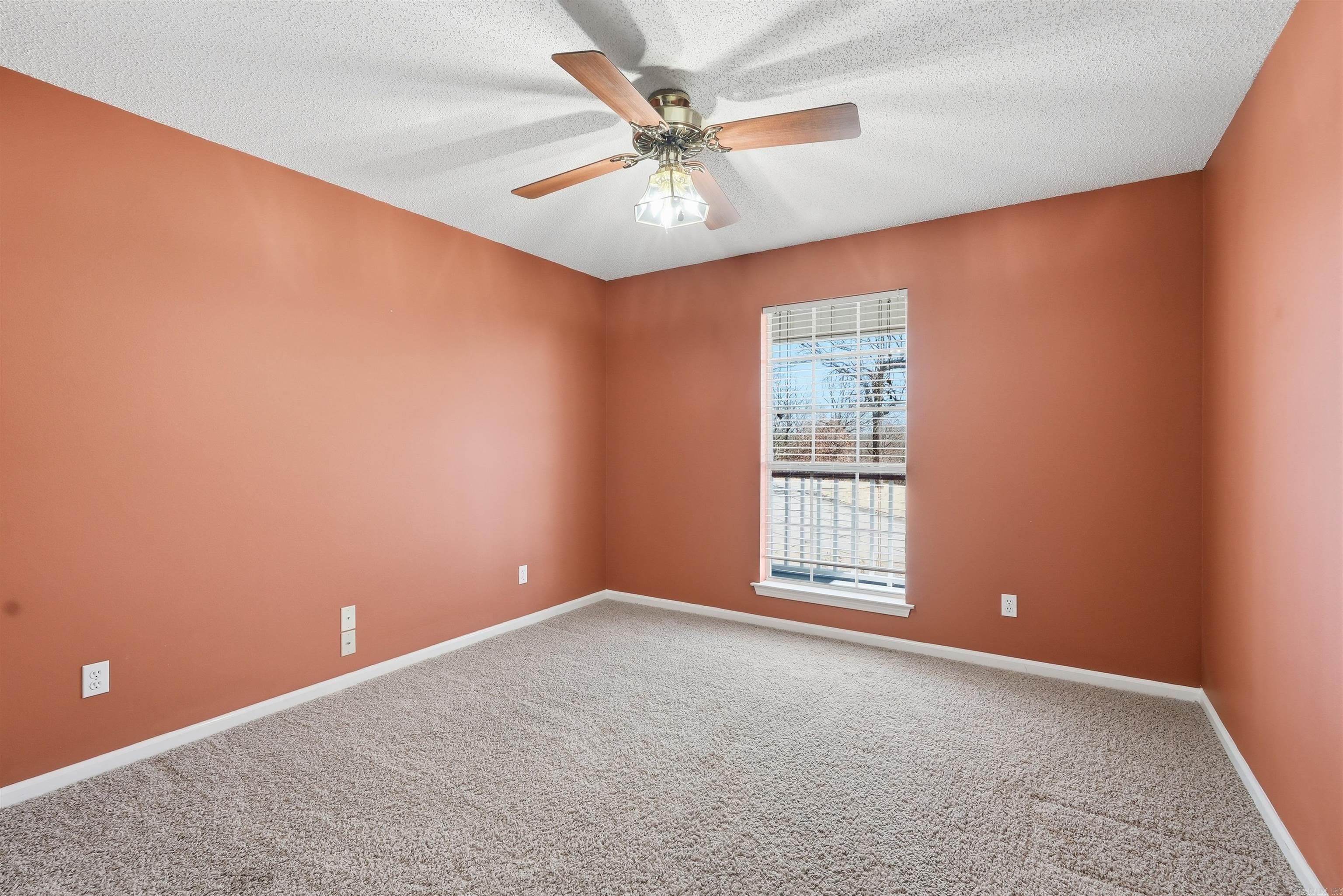 OAKBROOKE - Residential