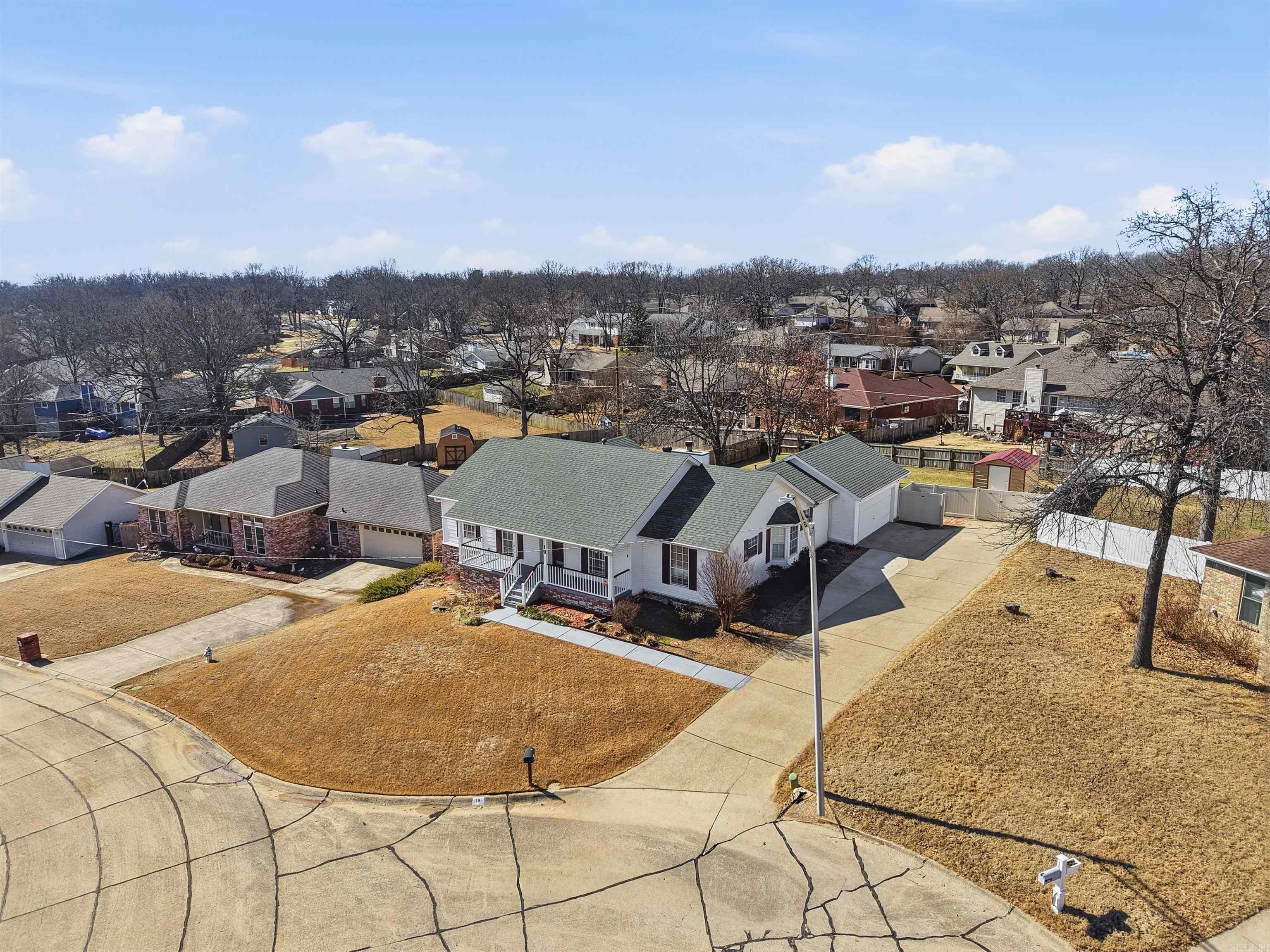 OAKBROOKE - Residential