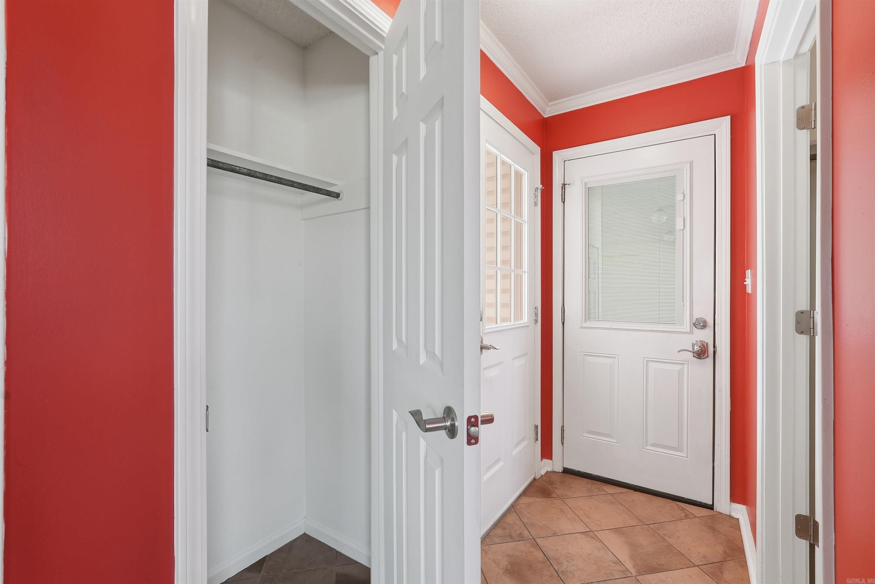 OAKBROOKE - Residential