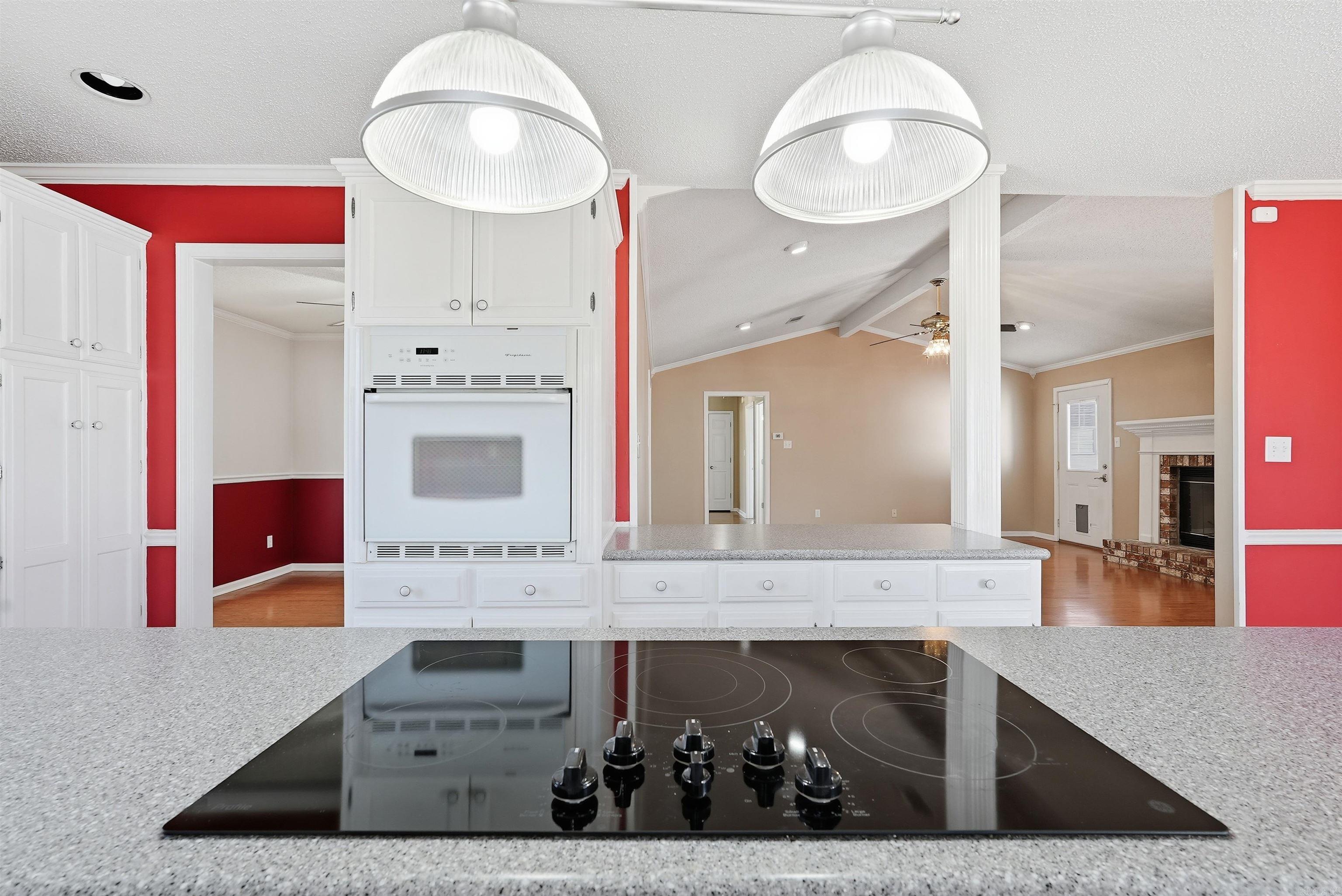 OAKBROOKE - Residential