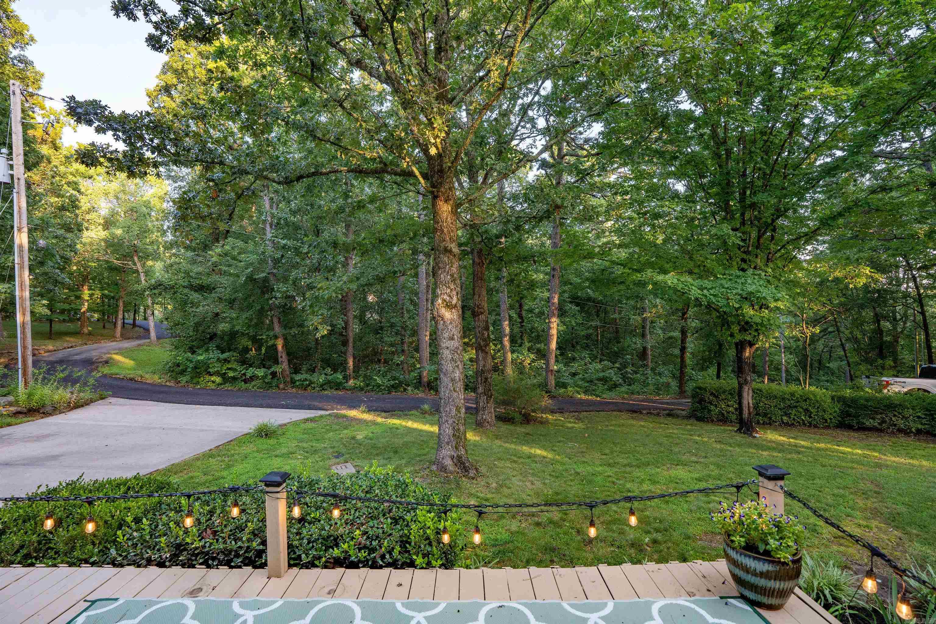 HILLCREST WOODS - Residential