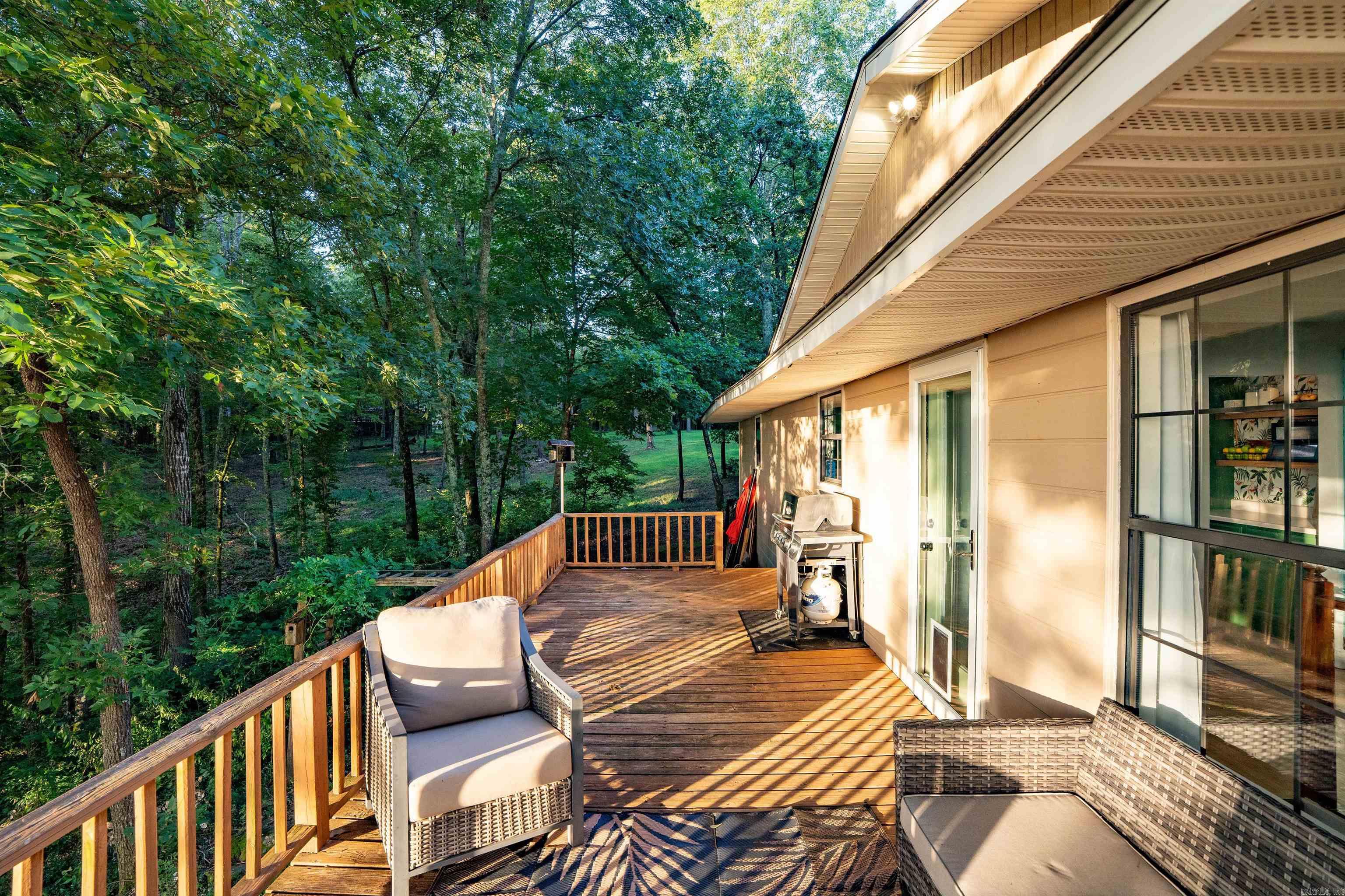 HILLCREST WOODS - Residential