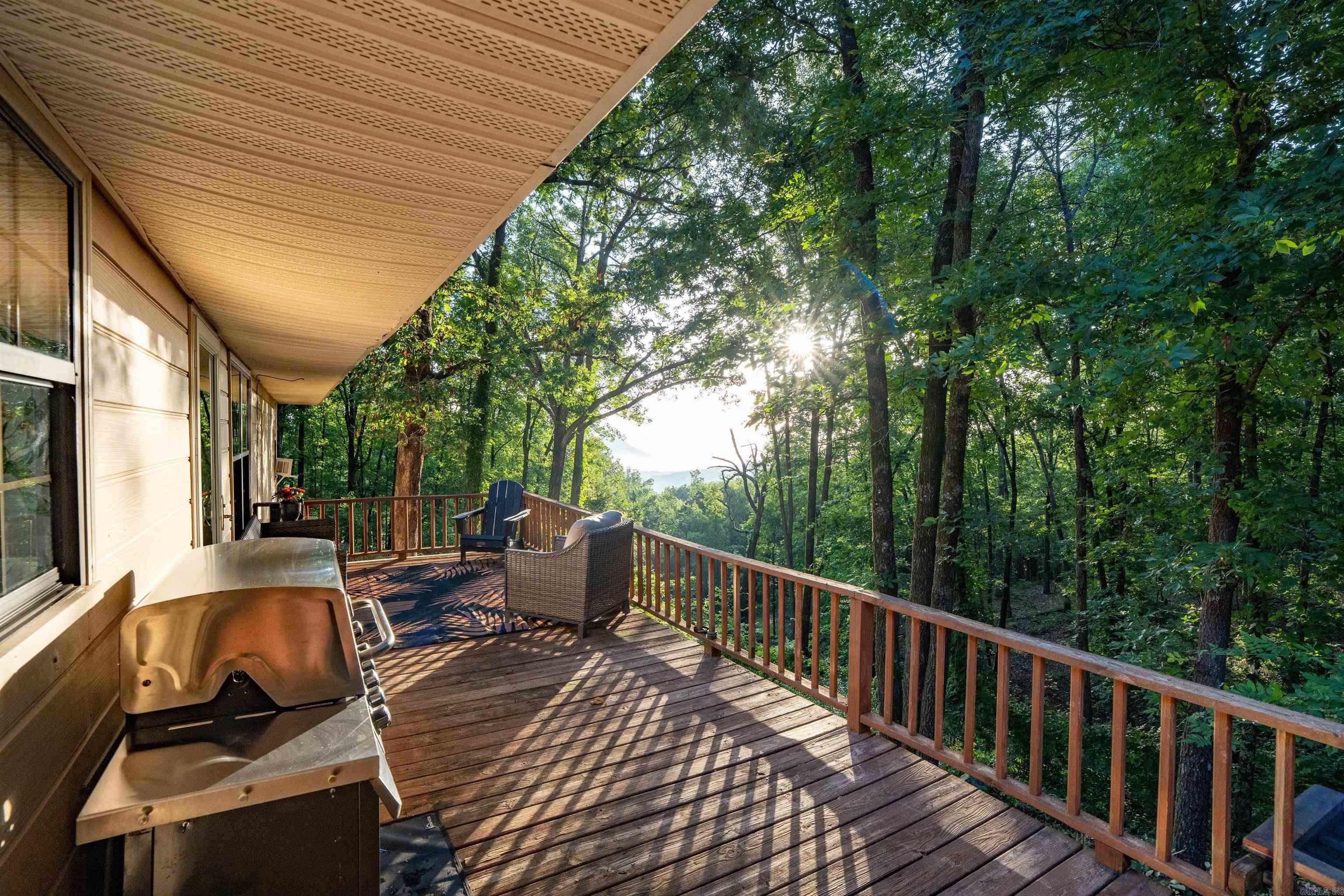 HILLCREST WOODS - Residential