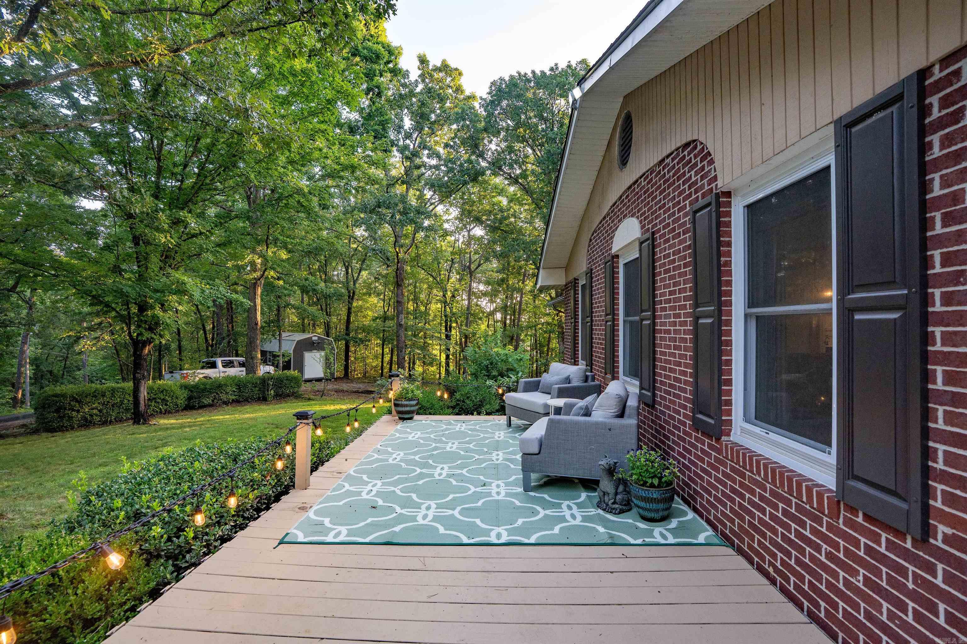 HILLCREST WOODS - Residential